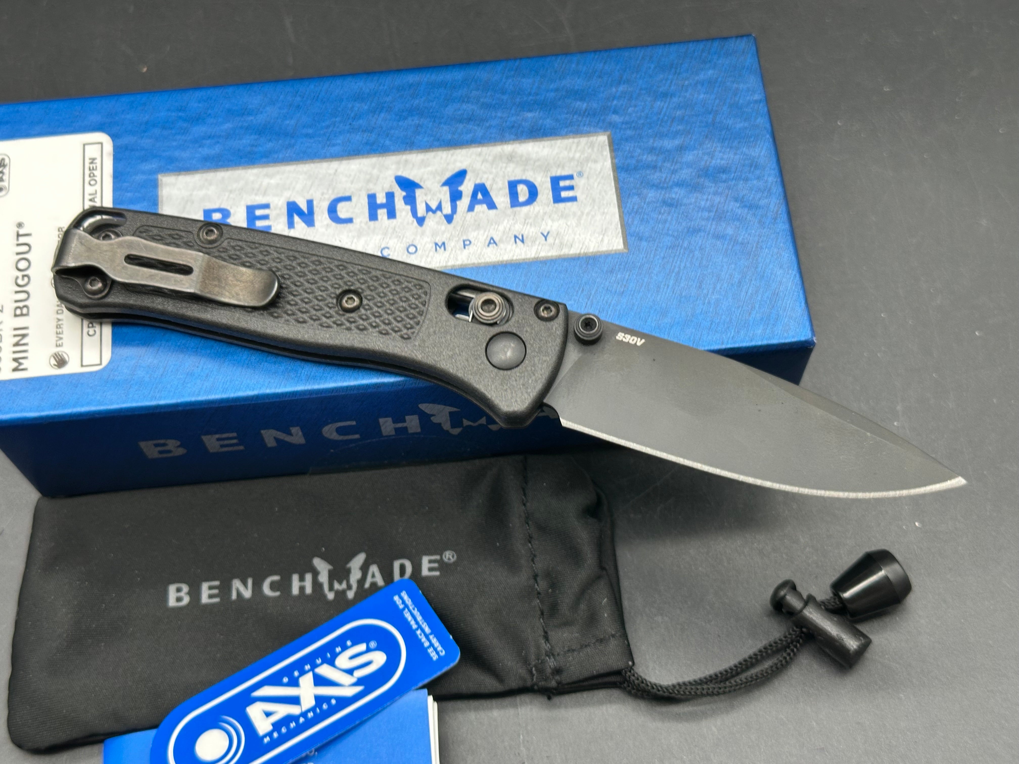 Benchmade Mini Bugout Black CF Elite Handle, 2.8" S30v Blade