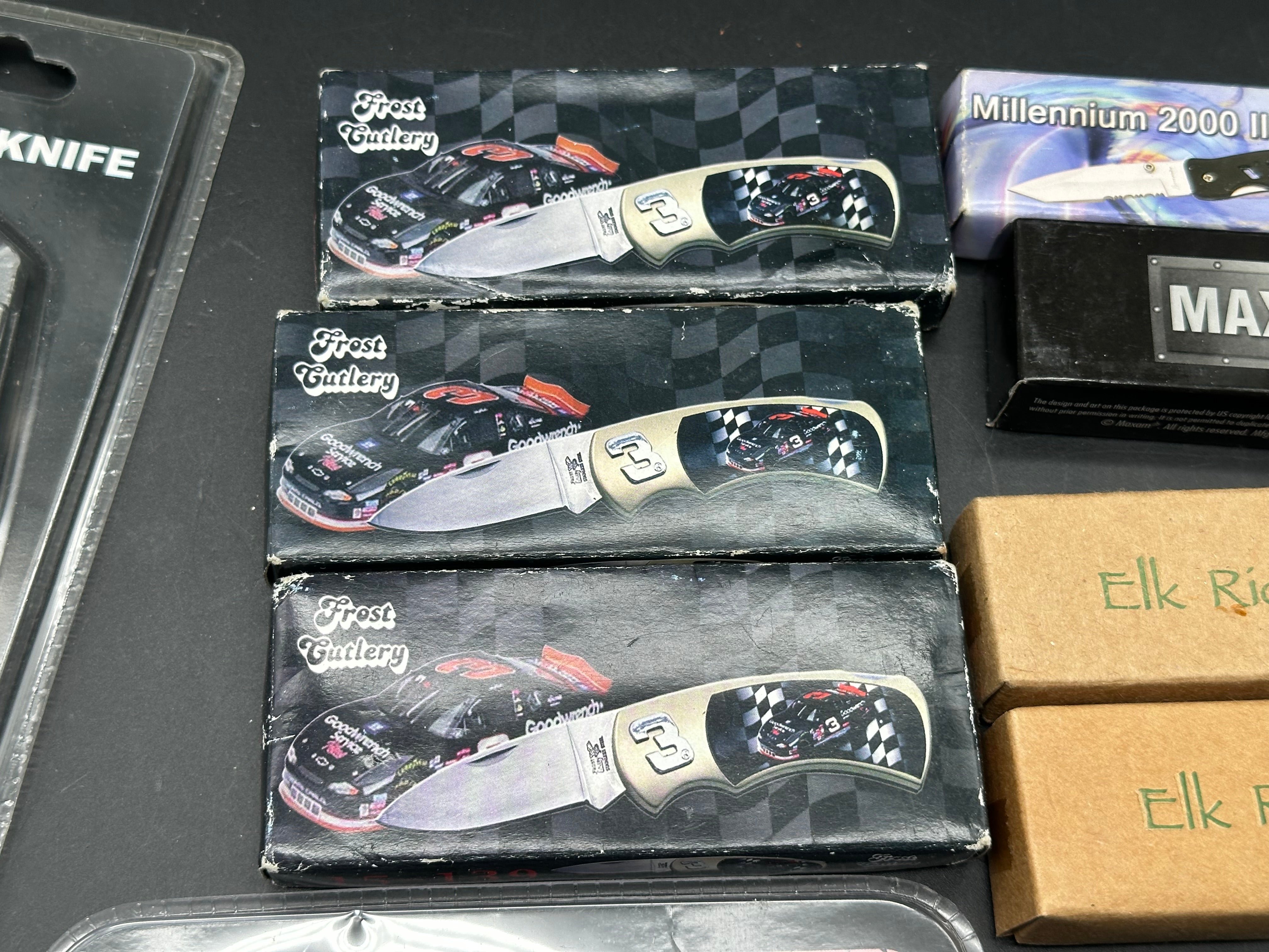10 knife bundle Check them out ! NASCAR knives
