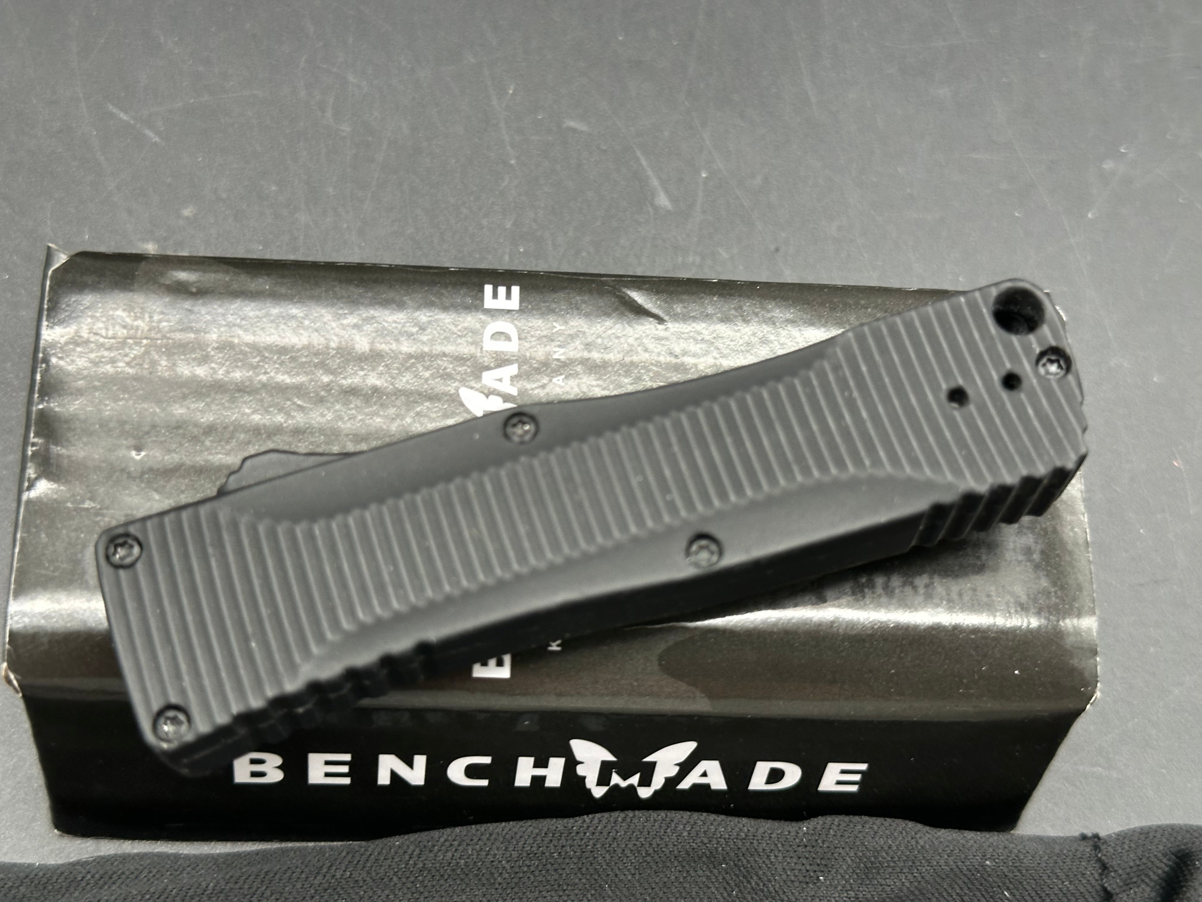 Benchmade 4850 OM Mini OTF