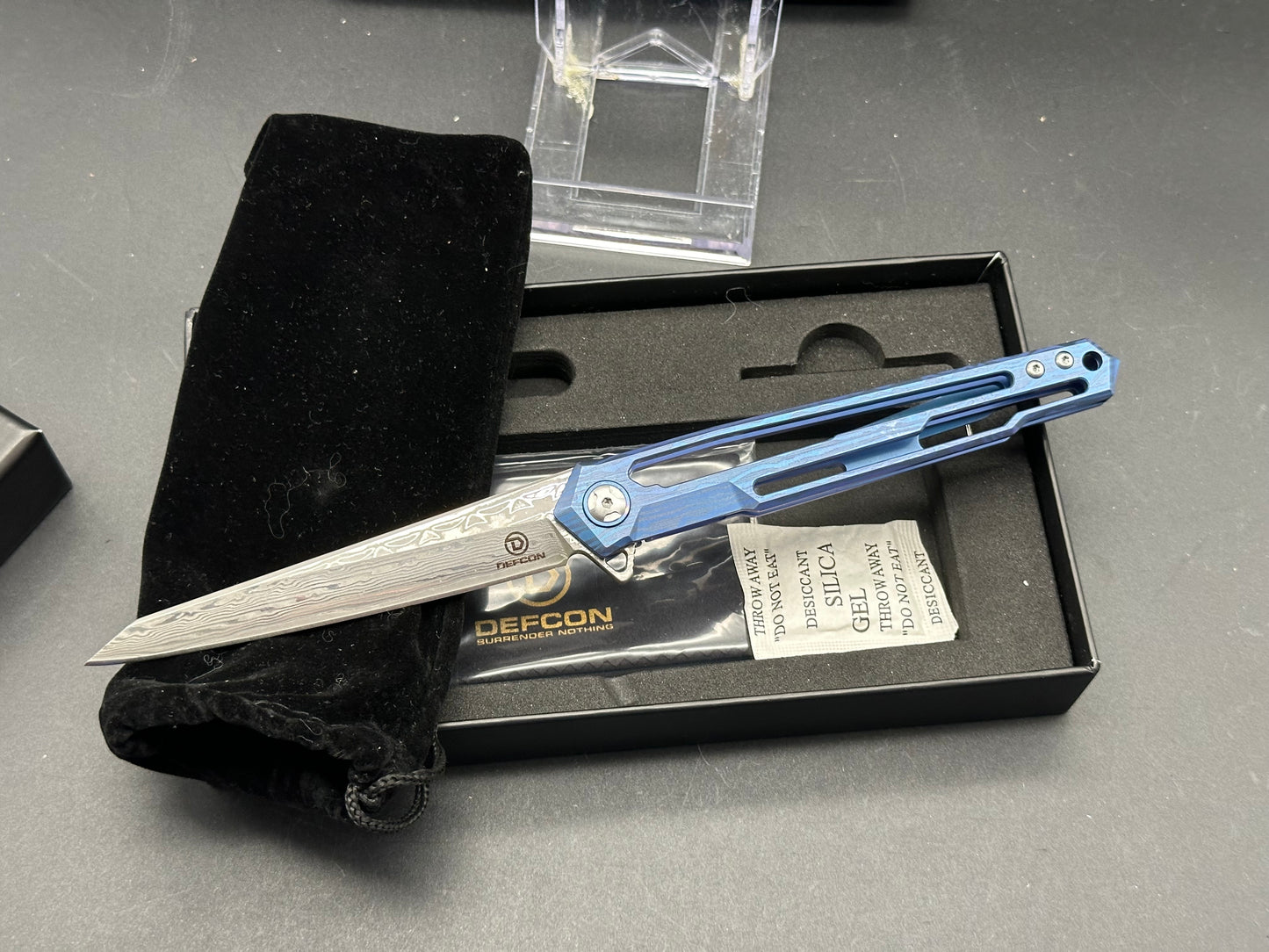 DEFCON PEREGRINE FRAMELOCK BLUE TITANIUM DAMASCUS FOLDING KNIFE