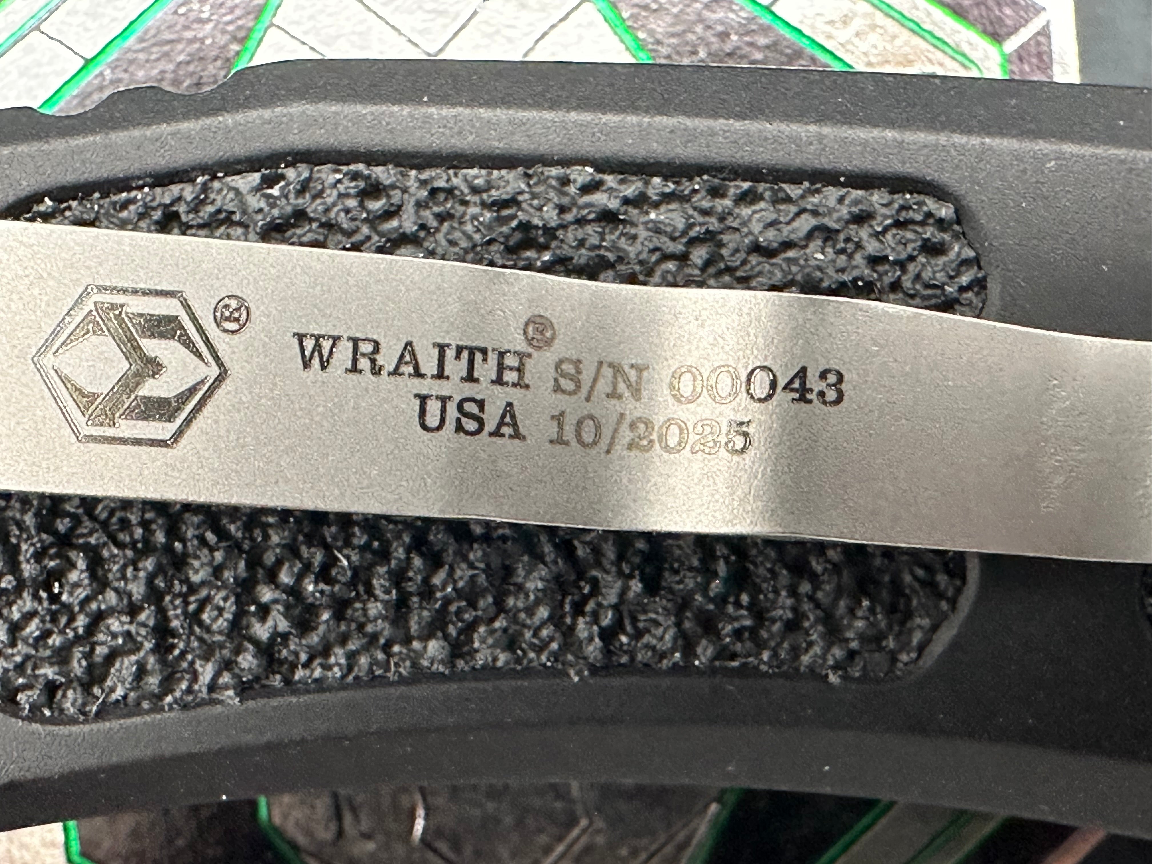 Heretic Wraith V4 Manual, 3.625" MagnaCut Stonewash Blade with Black 6061 Anodized Aluminum Scales