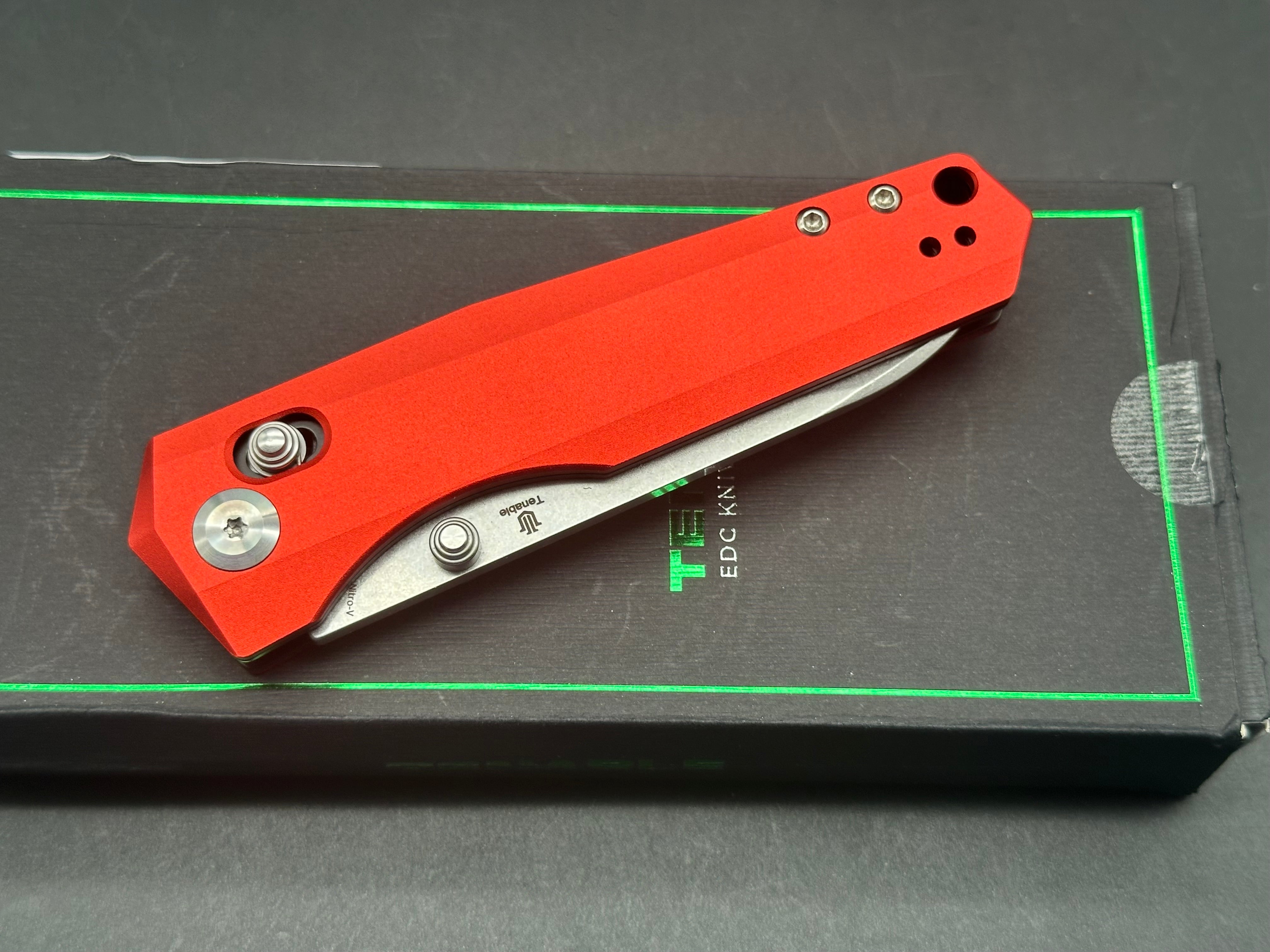 TENABLE BEAVER DARK RED ALUMINUM HANDLE NITRO-V PLAIN EDGE