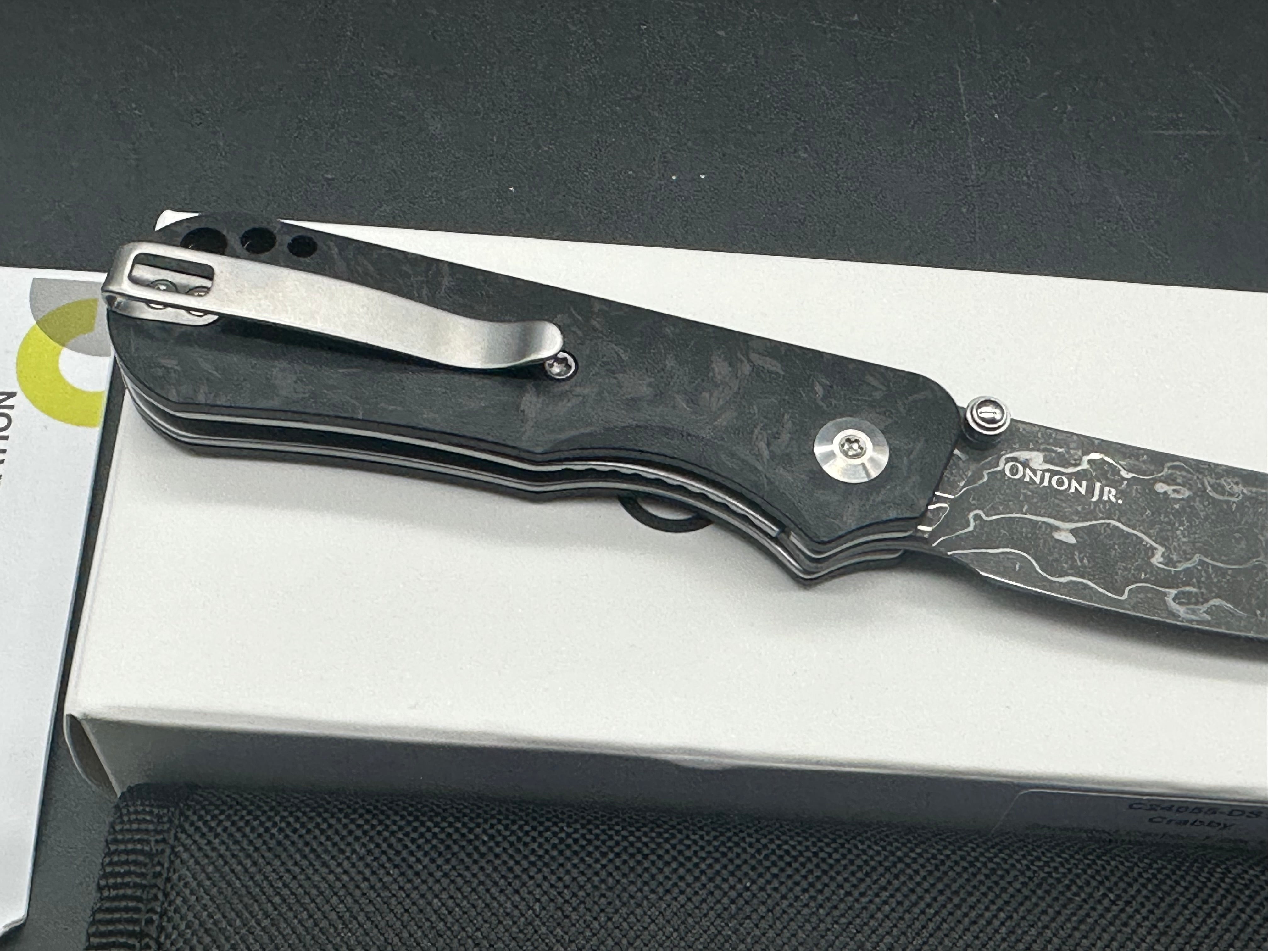 CIVIVI CRABBY SHREDDED CARBON FIBER HANDLE DAMASCUS PLAIN EDGE