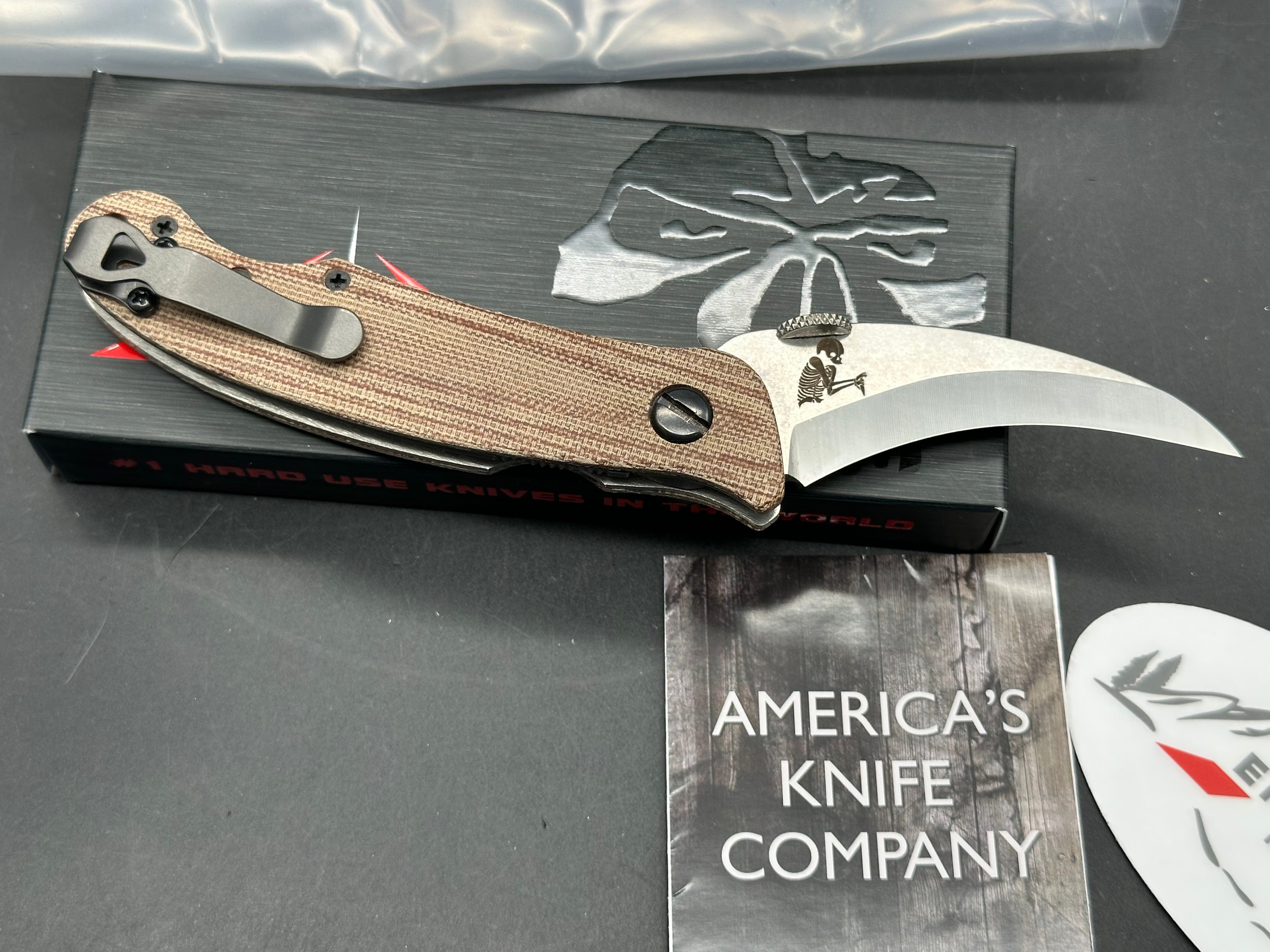 Emerson Elvia with Pete Gray Monster Thumbdisk, and Lynch  deep carry pocket Clip