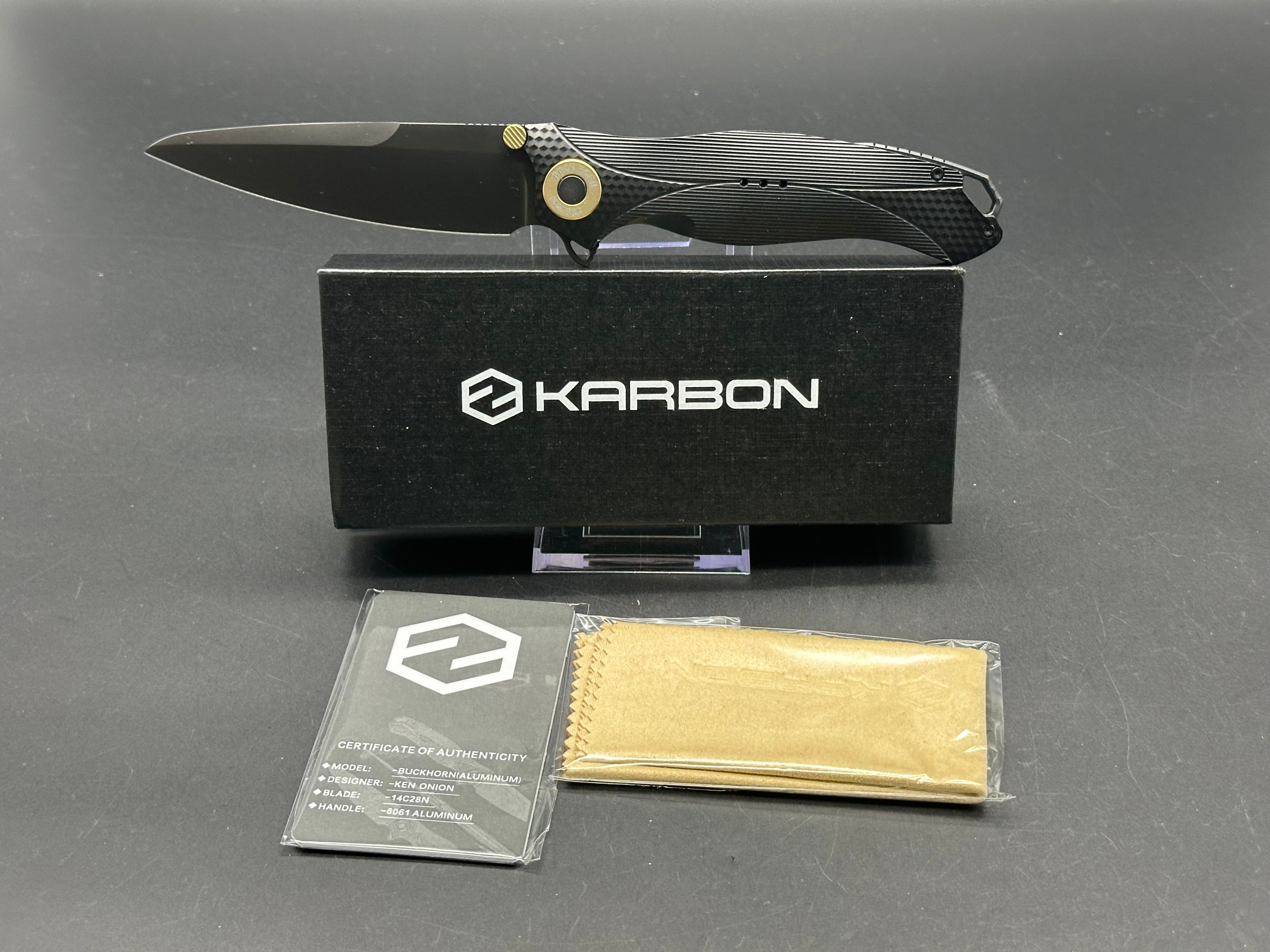 KARBON LINER LOCK BLACK ALUMINUM HANDLE PLAIN EDGE KARB120