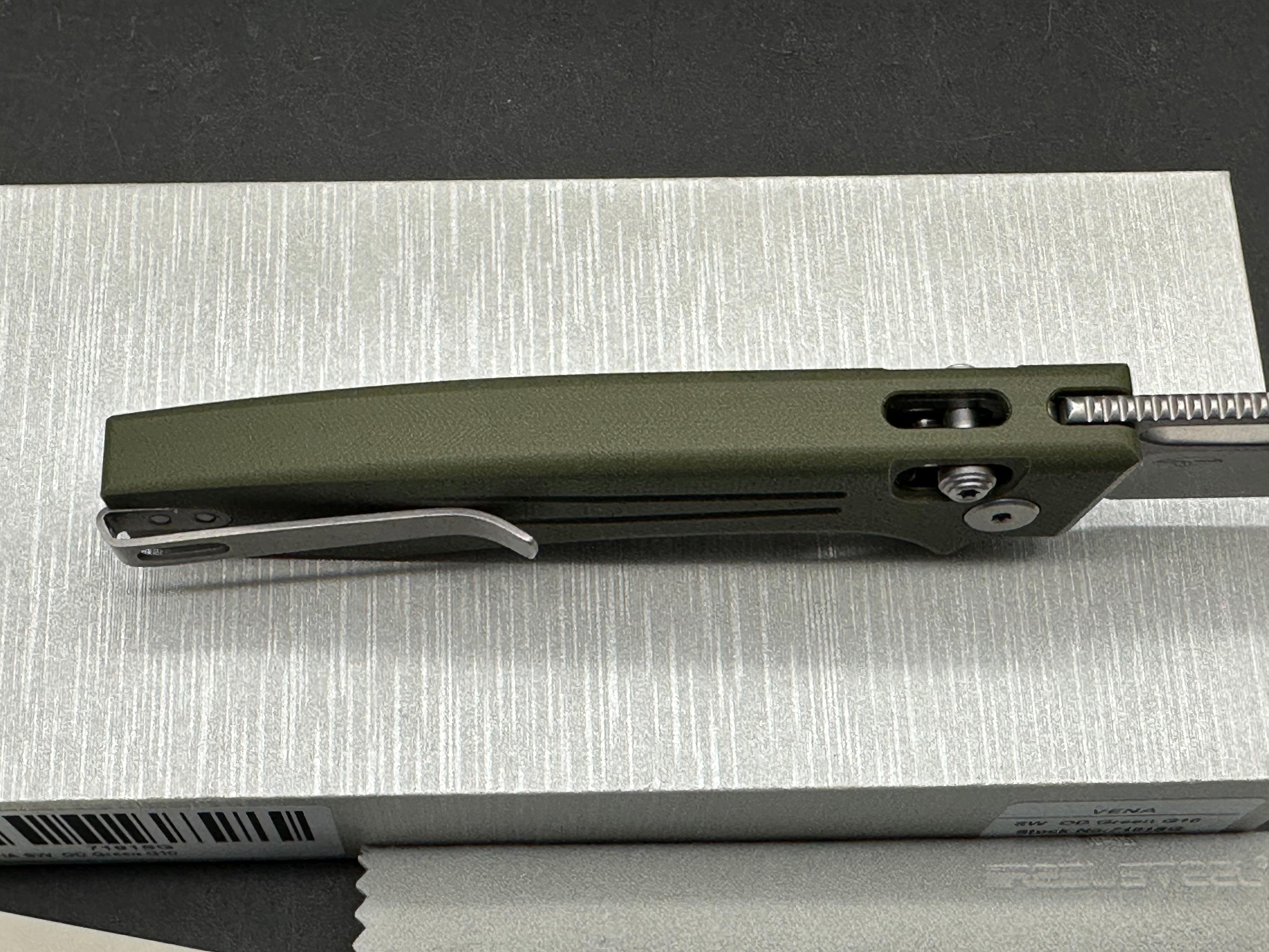 Real Steel VENA | One-piece Handle | Crossbar Lock Nitro V