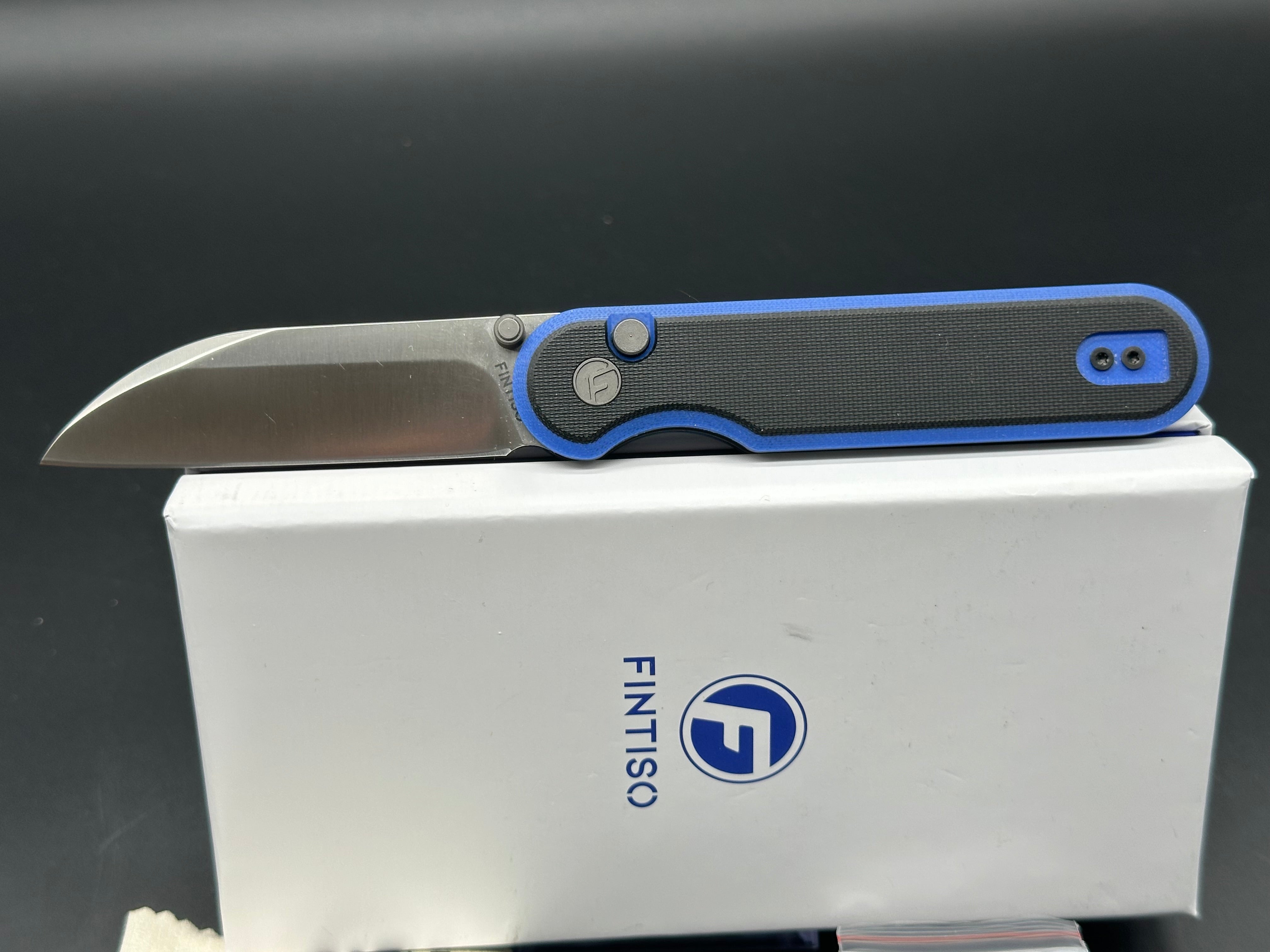 FINTISO Parrot blue/black G10 handle w/14C28N blade