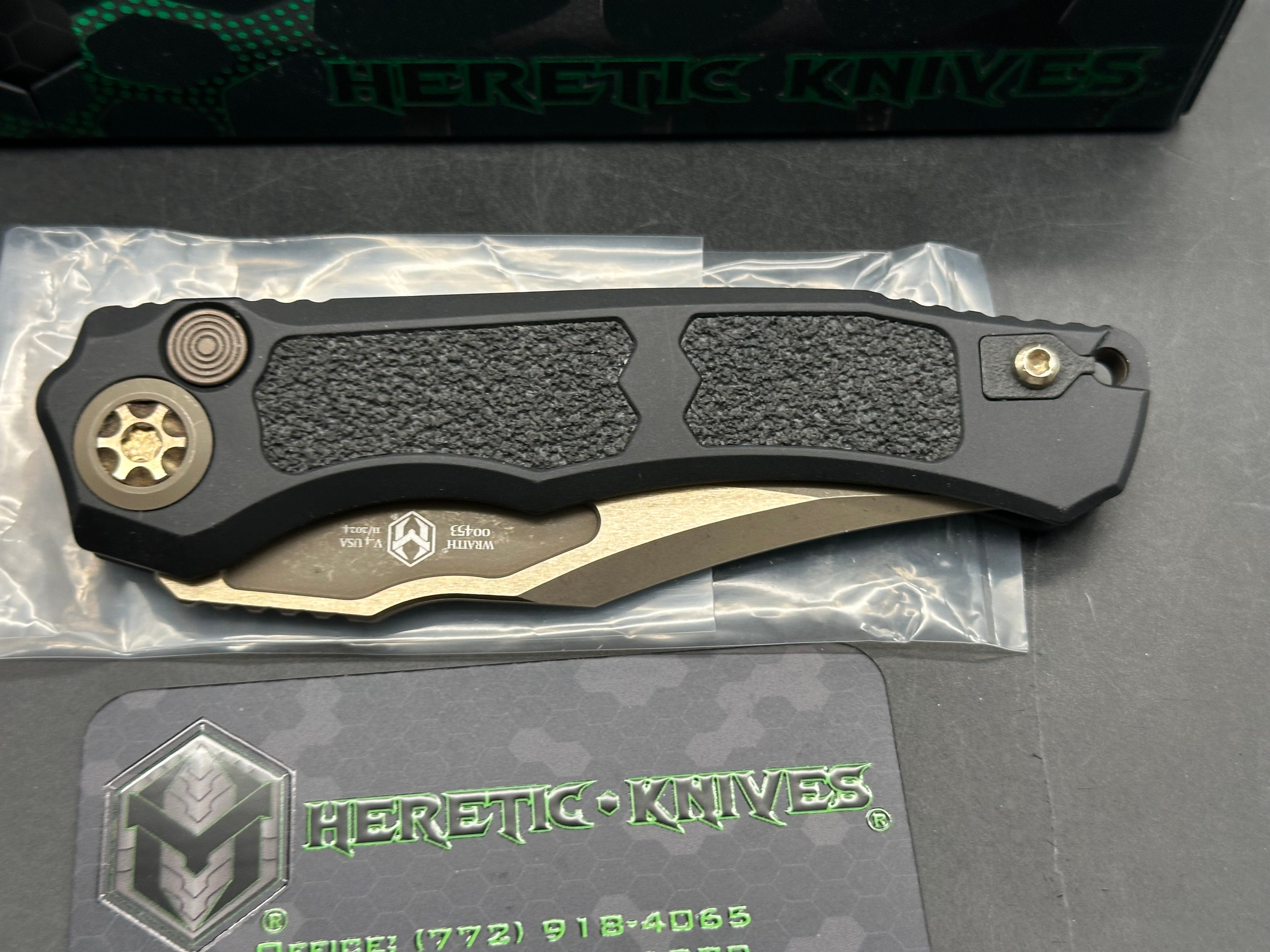 Heretic Wraith V4 Automatic Bowie
