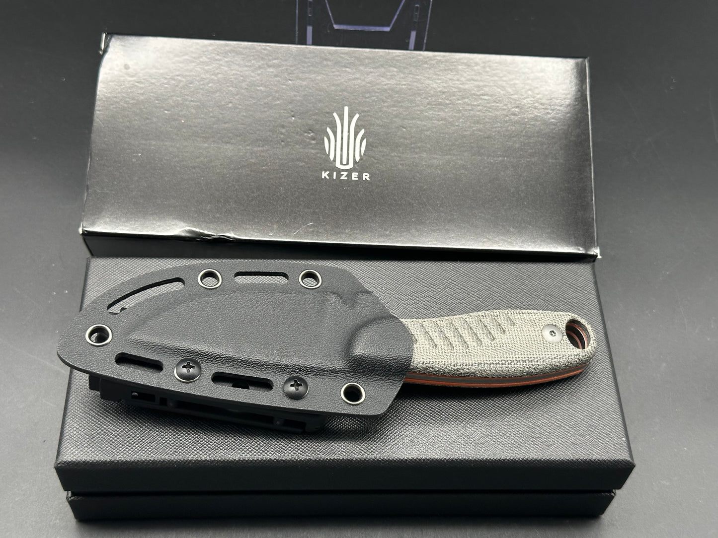 KIZER HARE FIXED BLADE KNIFE BLACK MICARTA/G10 HANDLE NITRO-V PLAIN EDGE