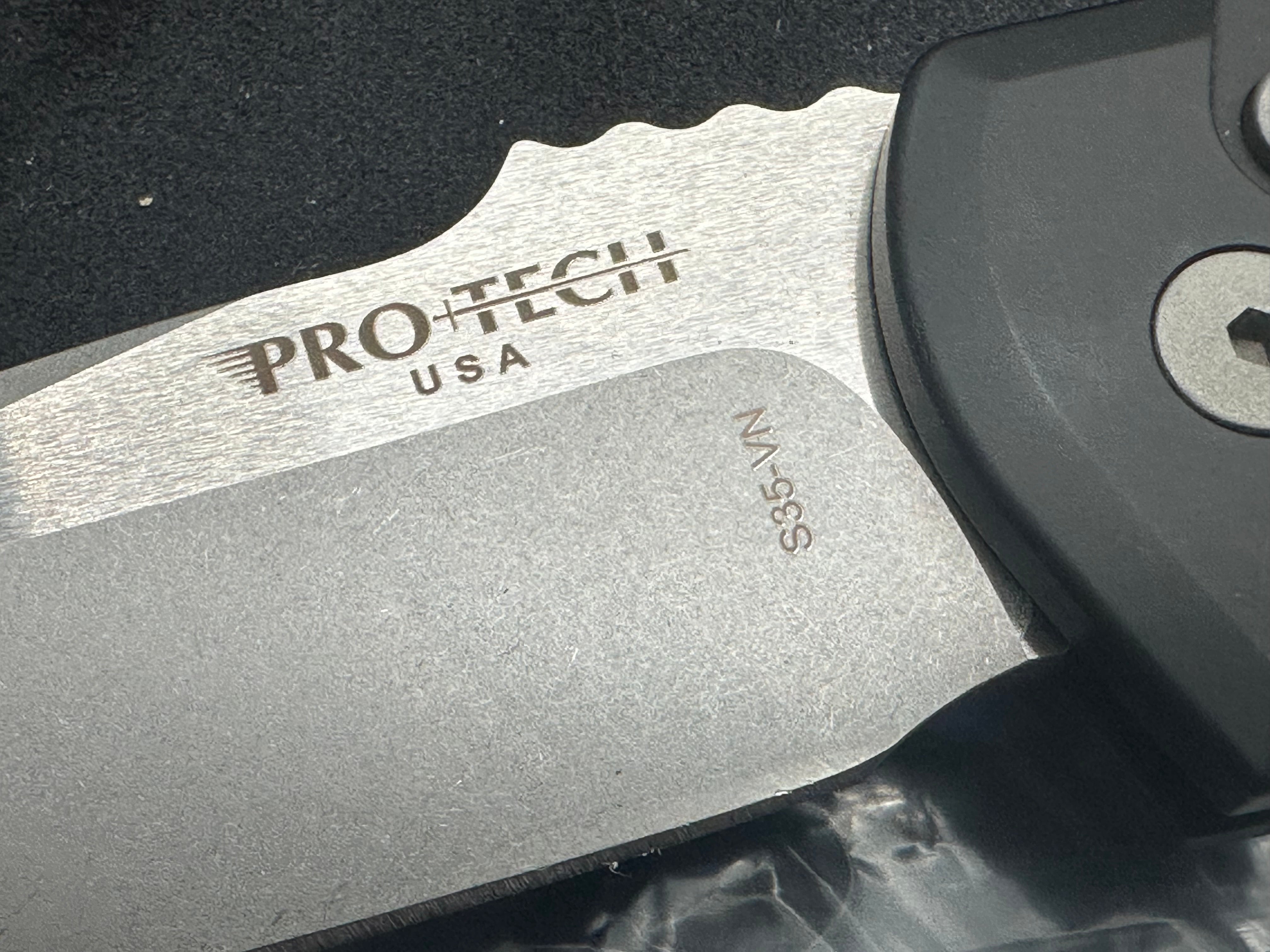 Protech RockEye black aluminum handle w/S35VN stonewashed blade