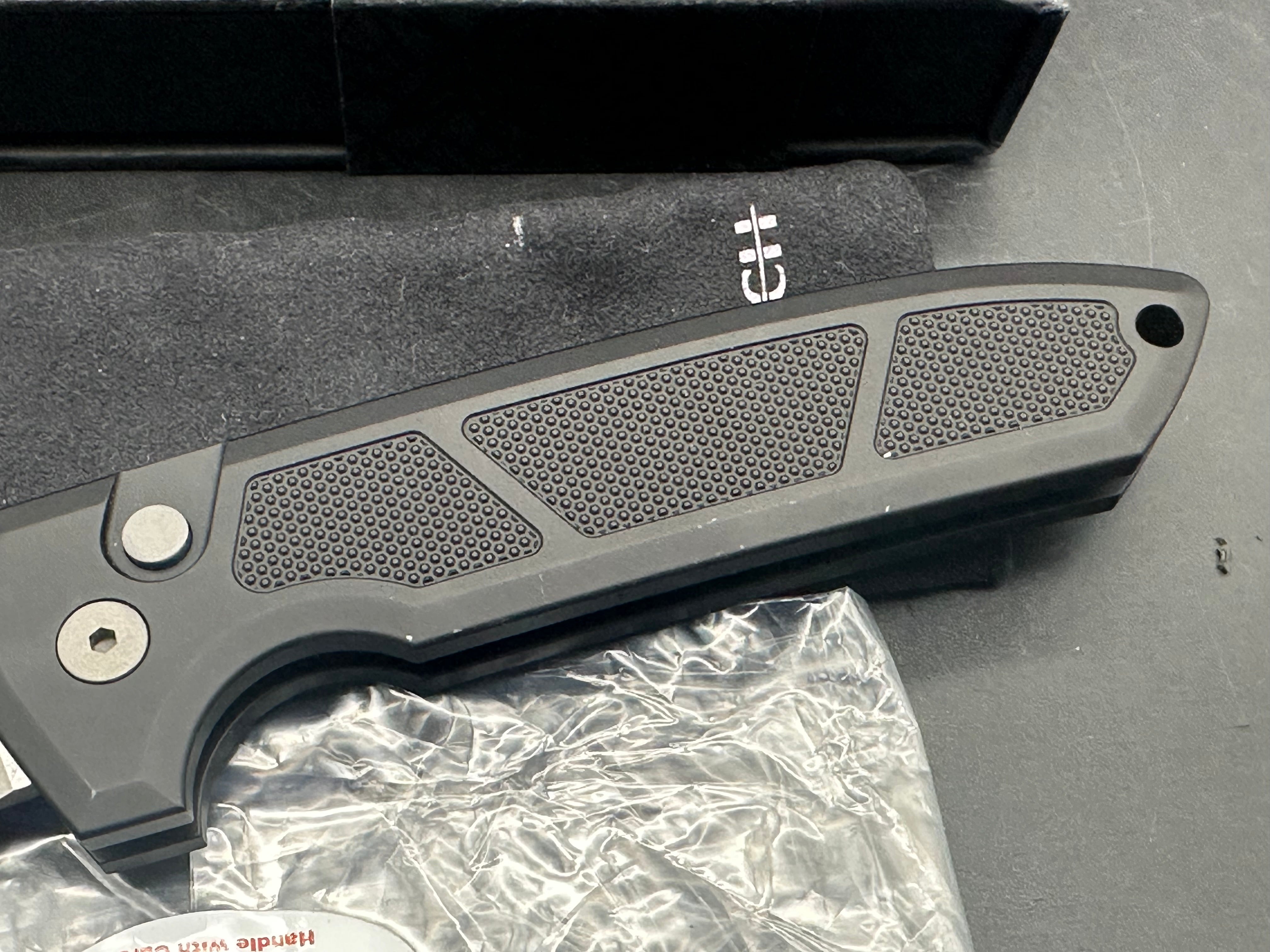 Protech RockEye black aluminum handle w/S35VN stonewashed blade