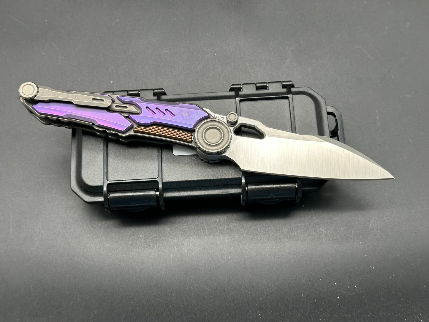 NOC MT-19 titanium handle w/M390 blade