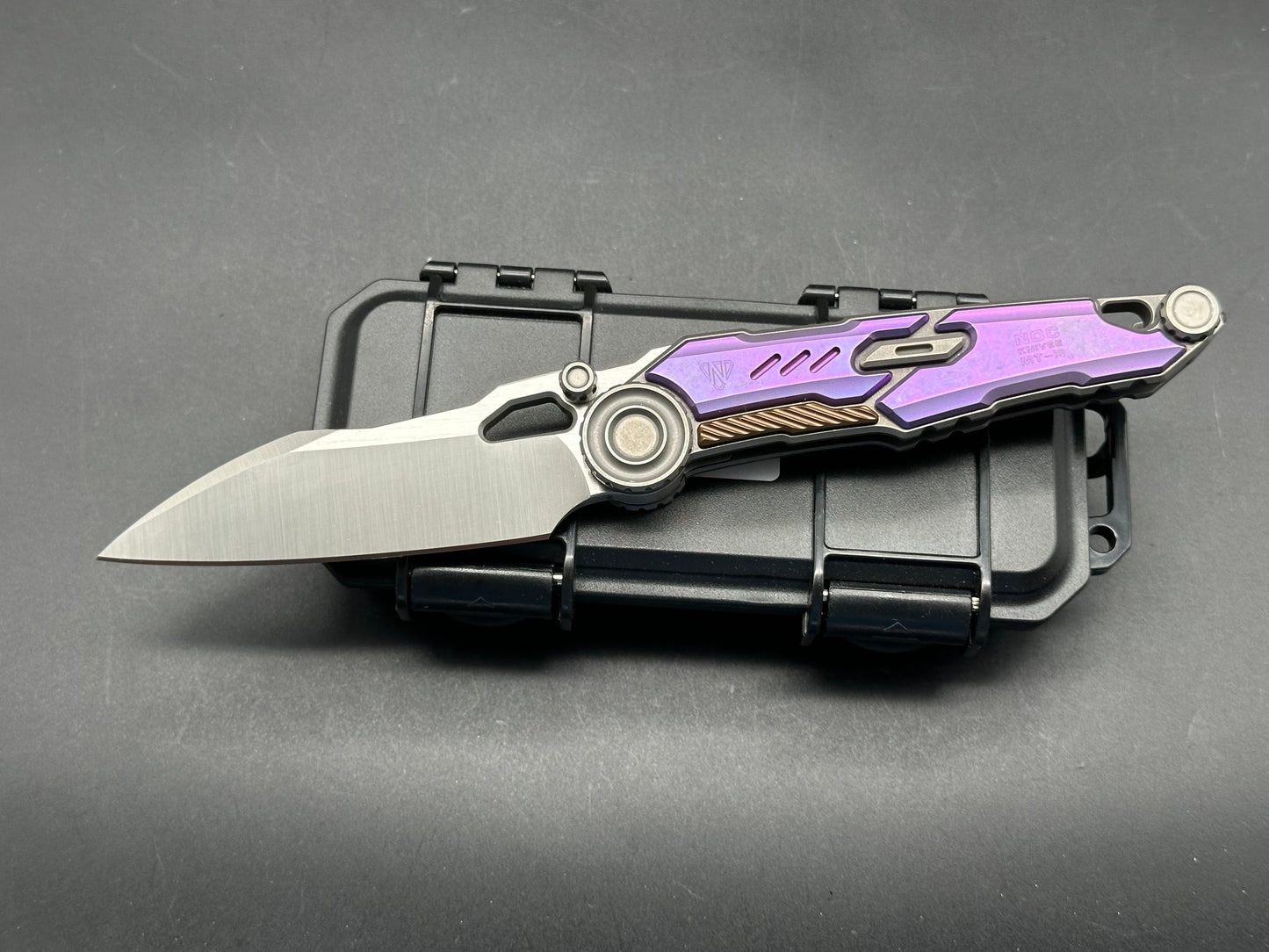 NOC MT-19 titanium handle w/M390 blade