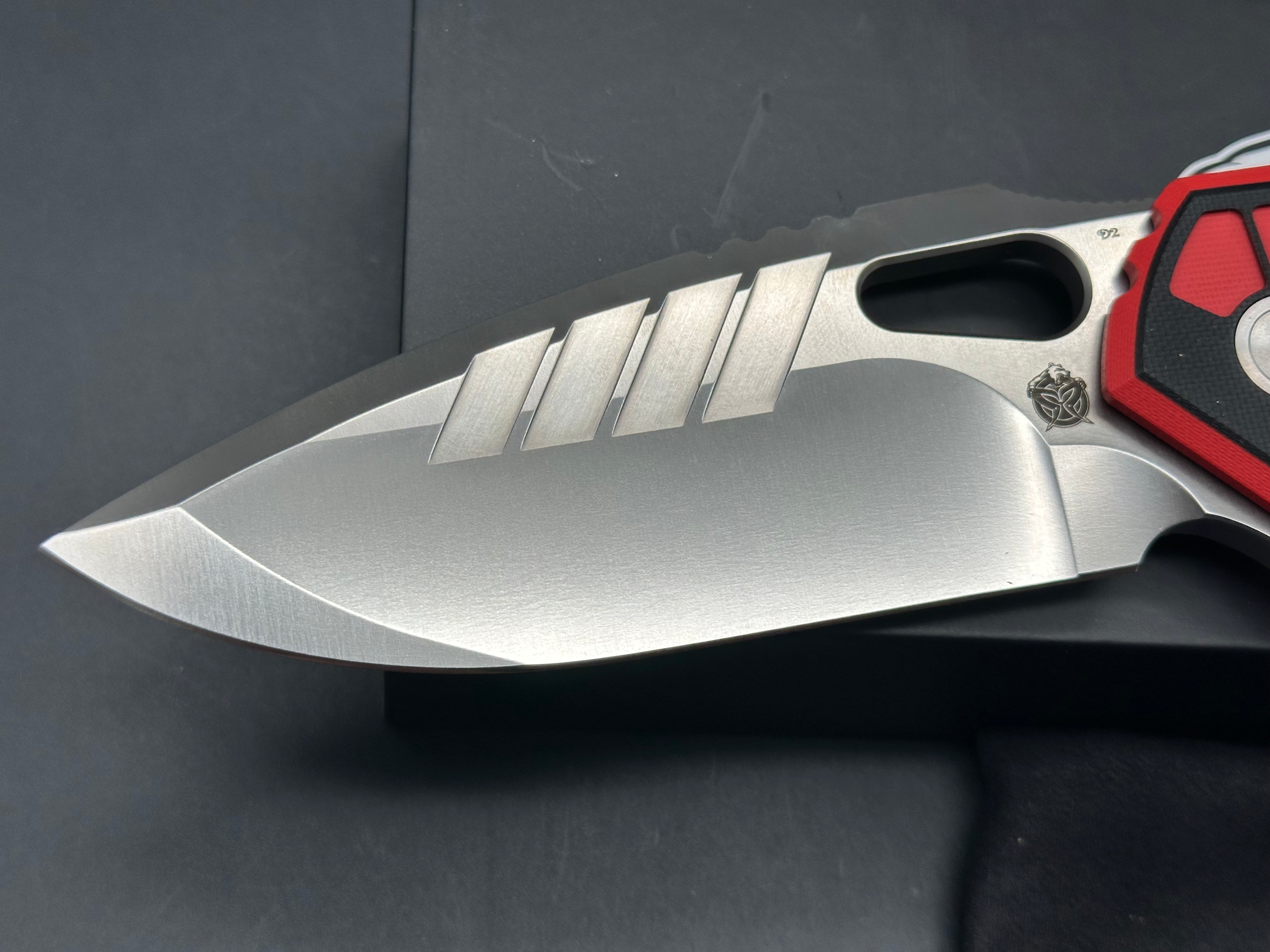 PMP PARAGON RED/BLACK G10 HANDLE STONEWASHED D2 BLADE