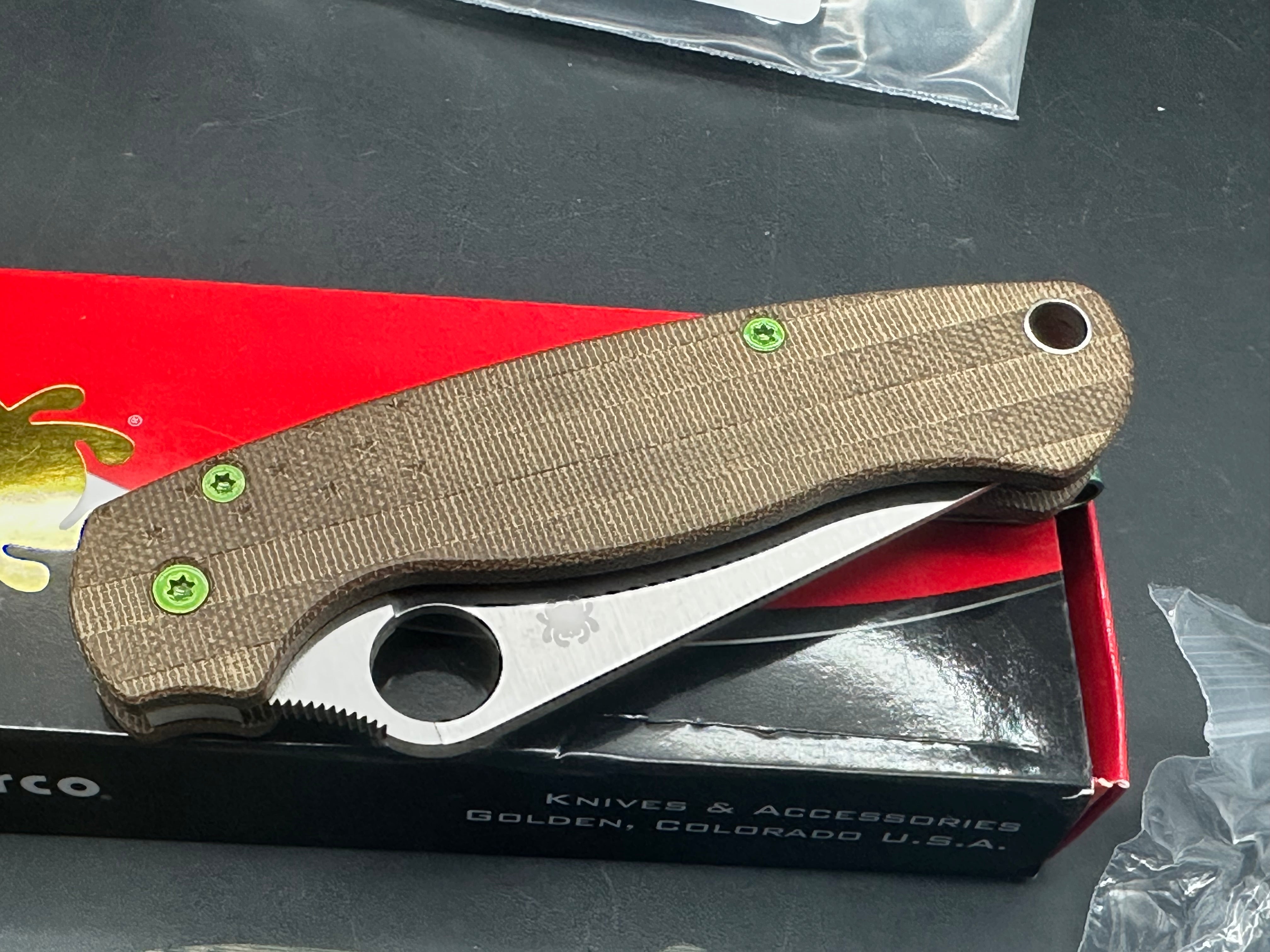 Spyderco Paramilitary 2 W/Micarta Scales S30V blade