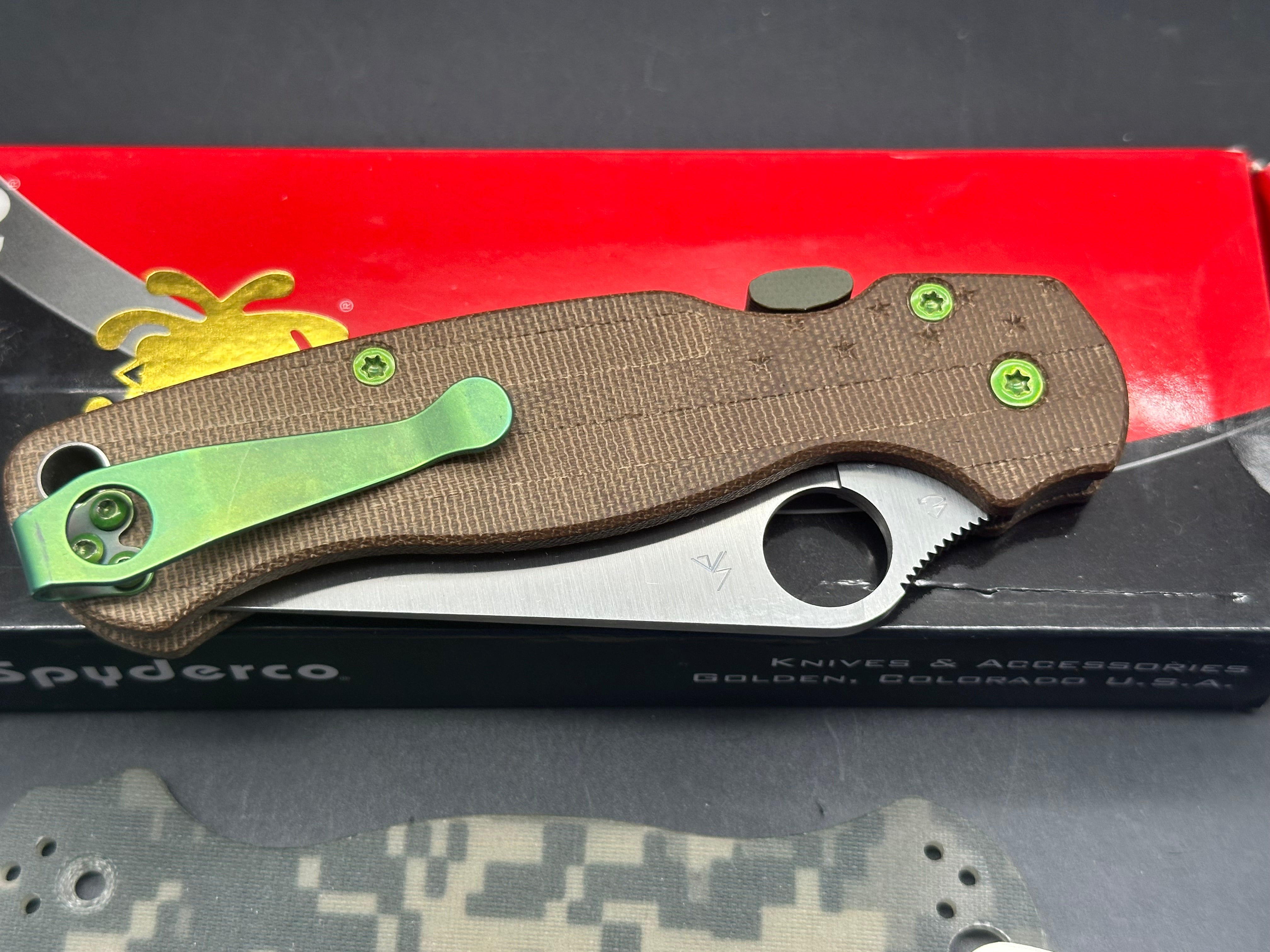 Spyderco Paramilitary 2 W/Micarta Scales S30V blade