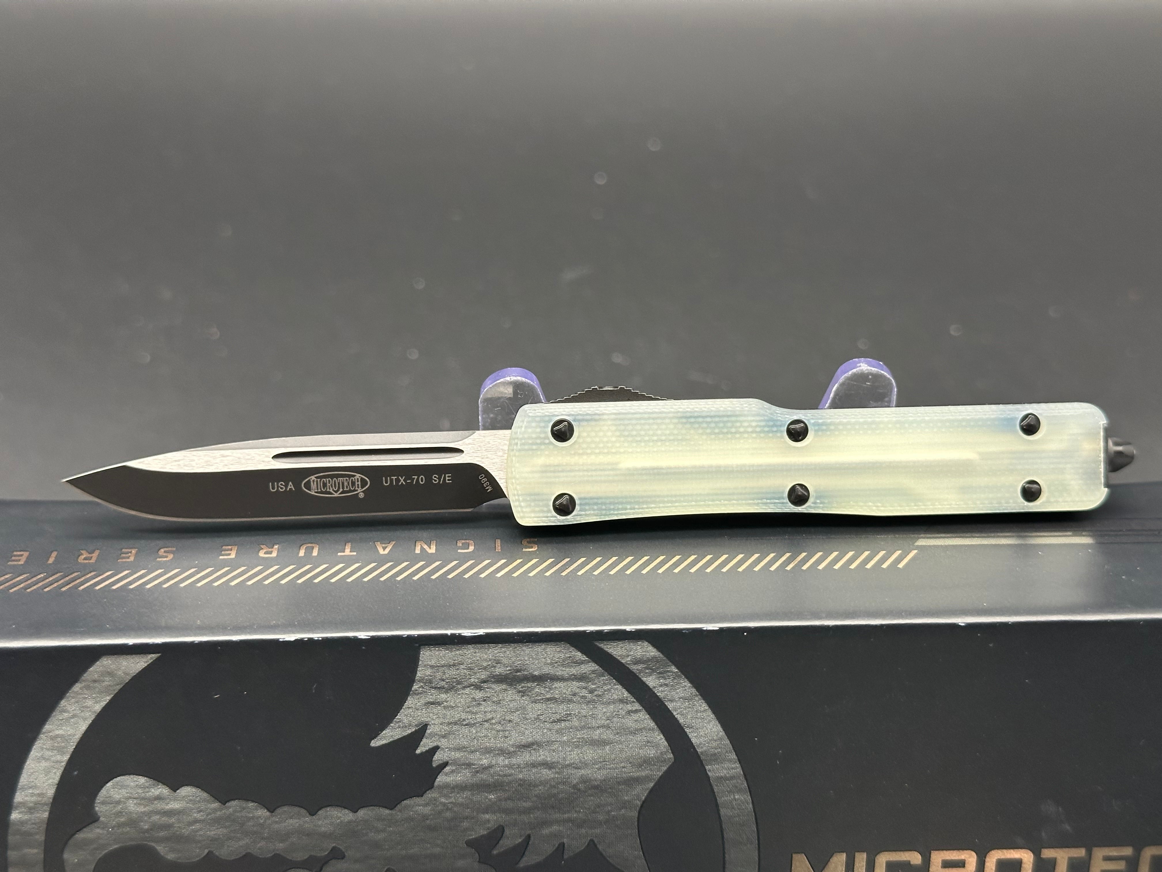 Microtech Signature Series UTX-70 S/E OTF Auto Knife Jade G-10 (2.4" Black)