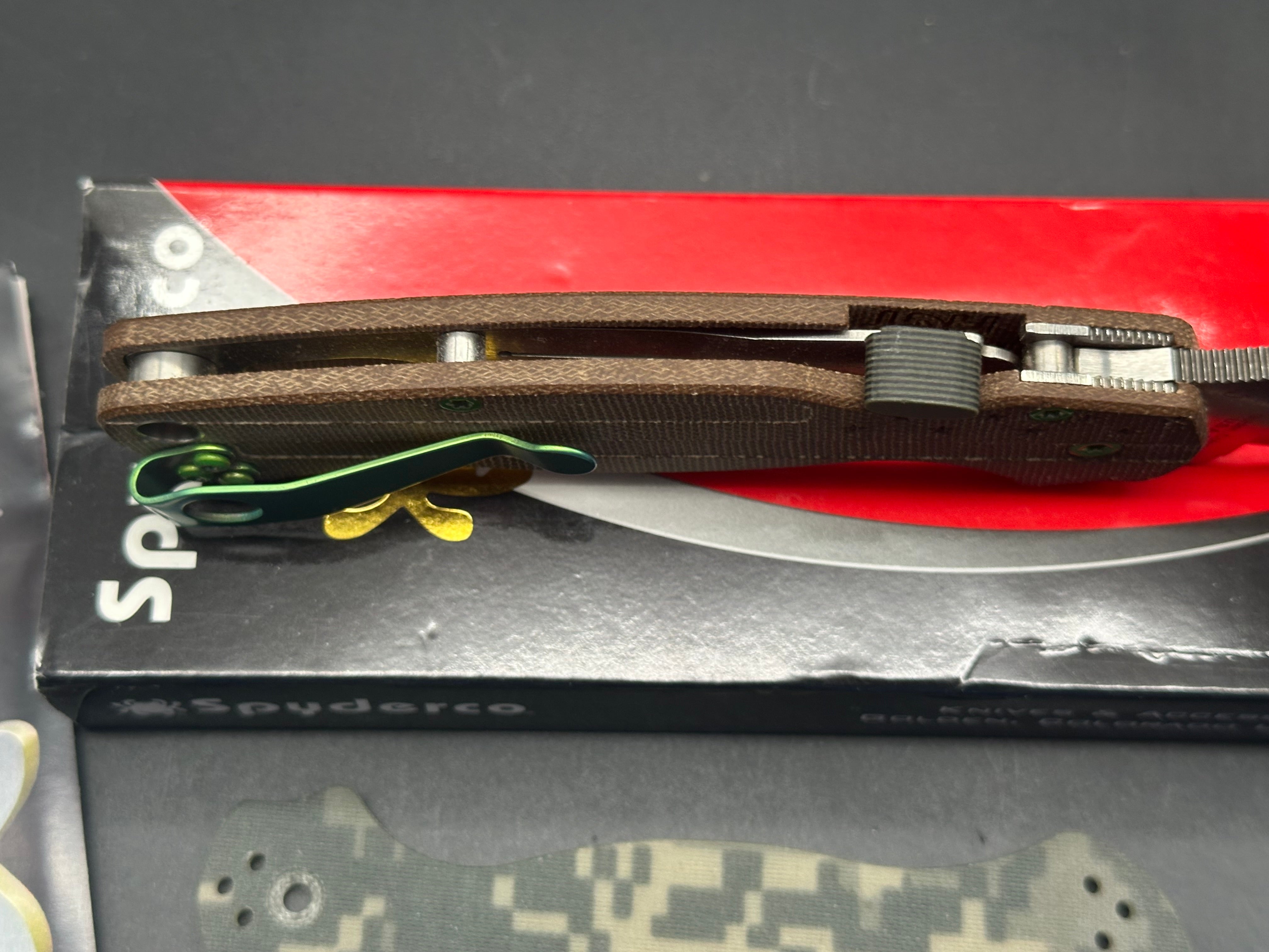 Spyderco Paramilitary 2 W/Micarta Scales S30V blade