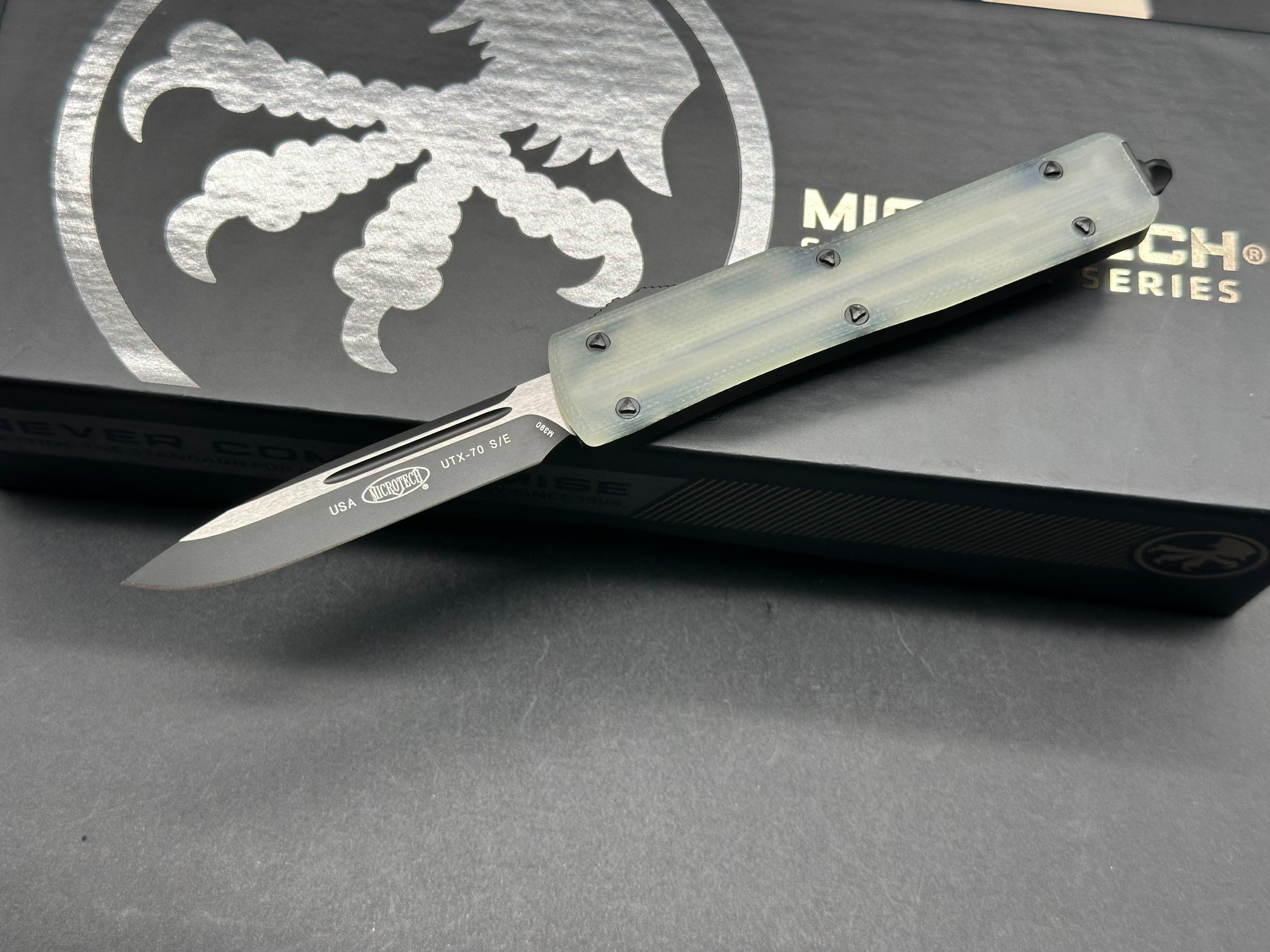 Microtech Signature Series UTX-70 S/E OTF Auto Knife Jade G-10 (2.4" Black)