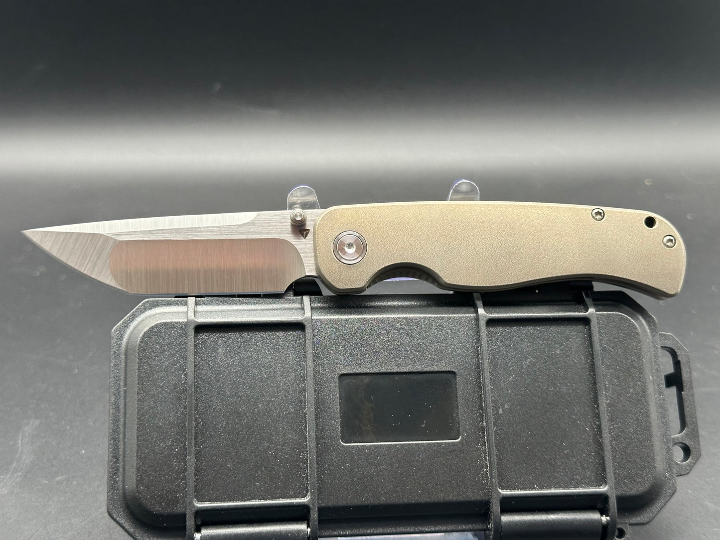 Tuya Wraith V2 titanium handle w/S90V blade