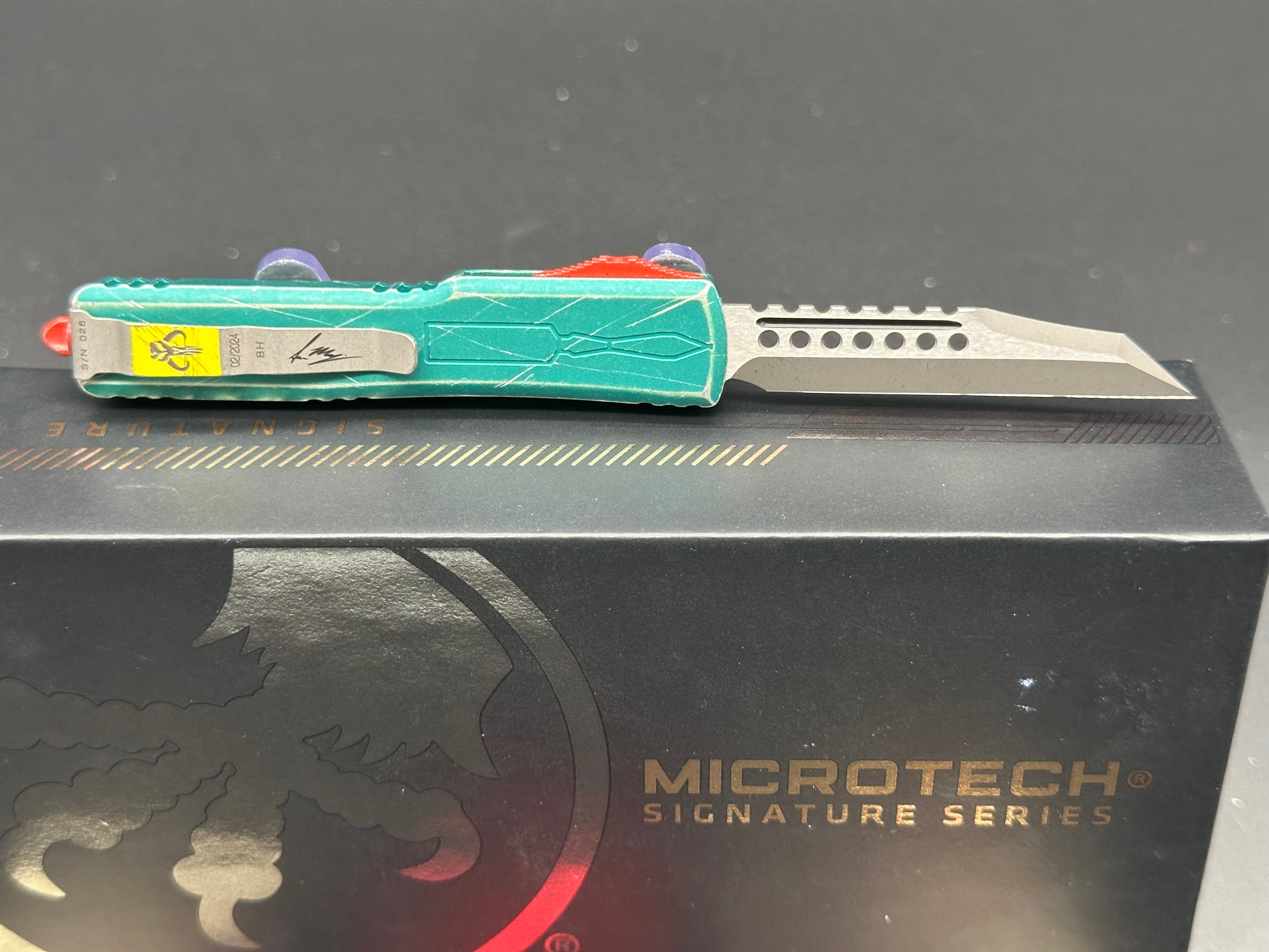 Microtech UTX-70 Warhound Bounty Hunter Green Automatic #026