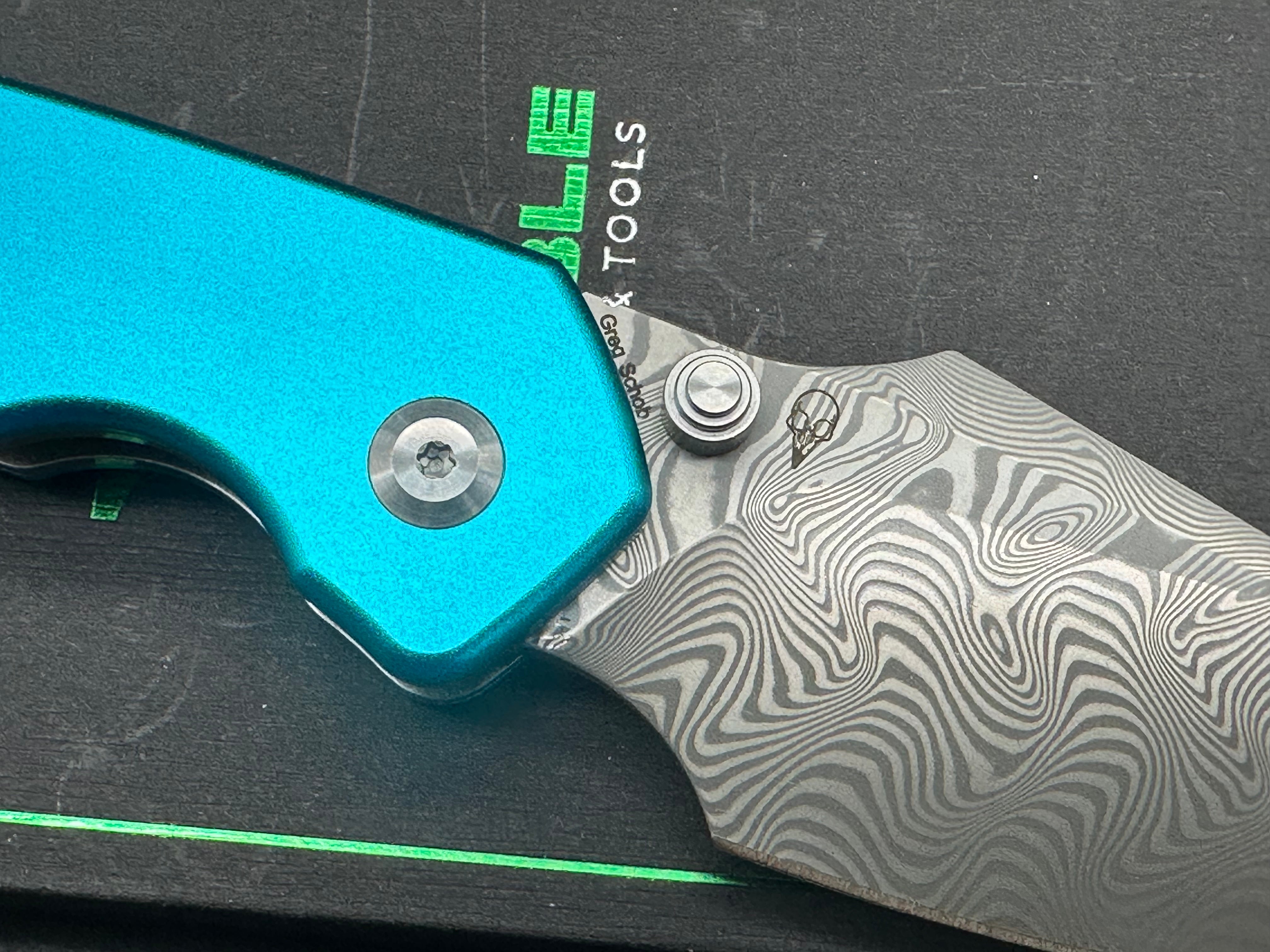 TENABLE FENRIR TOP LINER LOCK BLUE ALUMINUM HANDLE DAMASCUS BLADE
