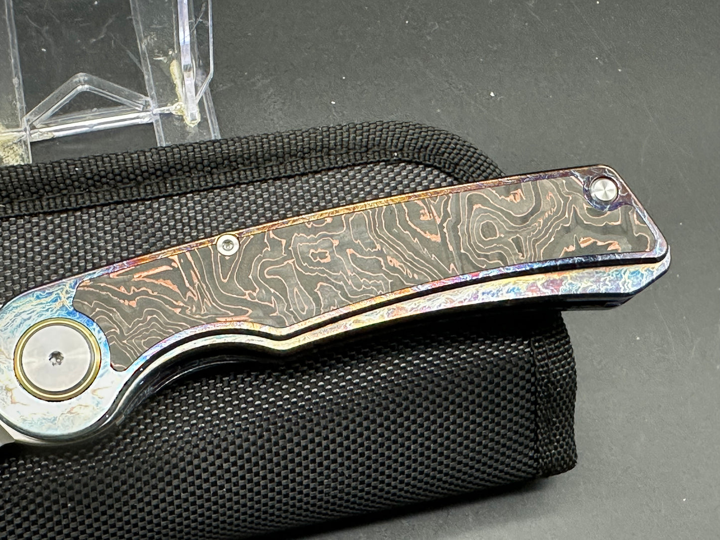 YANGGE FOLDING KNIFE COLOR TITANIUM COPPER FOIL CARBON FIBER HANDLE S90V BLADE