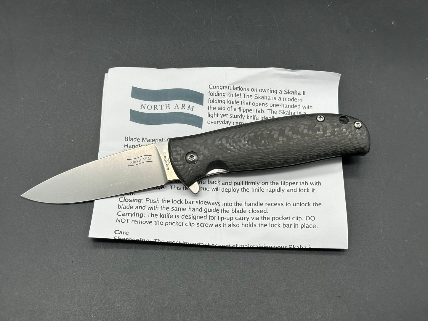 North Arm Skaha 2, 3.34" MagnaCut Blade with Carbon Fiber Handle