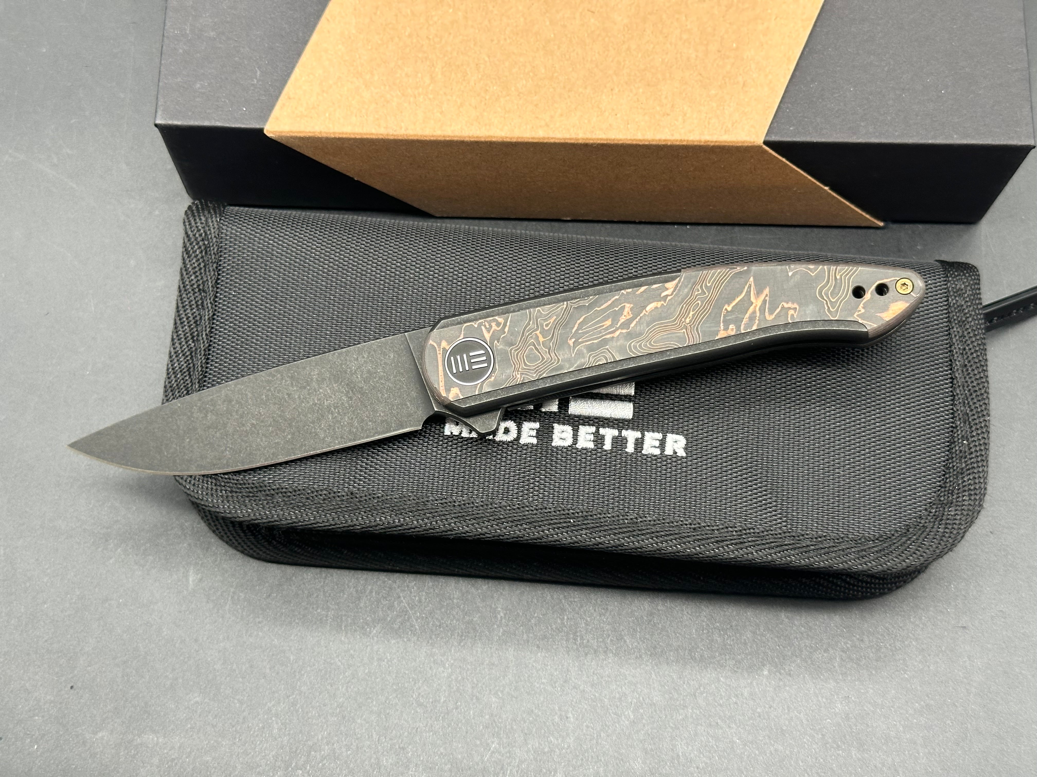 WE Knife Smooth Sentinel Frame Lock Knife Black Titanium/Copper CF