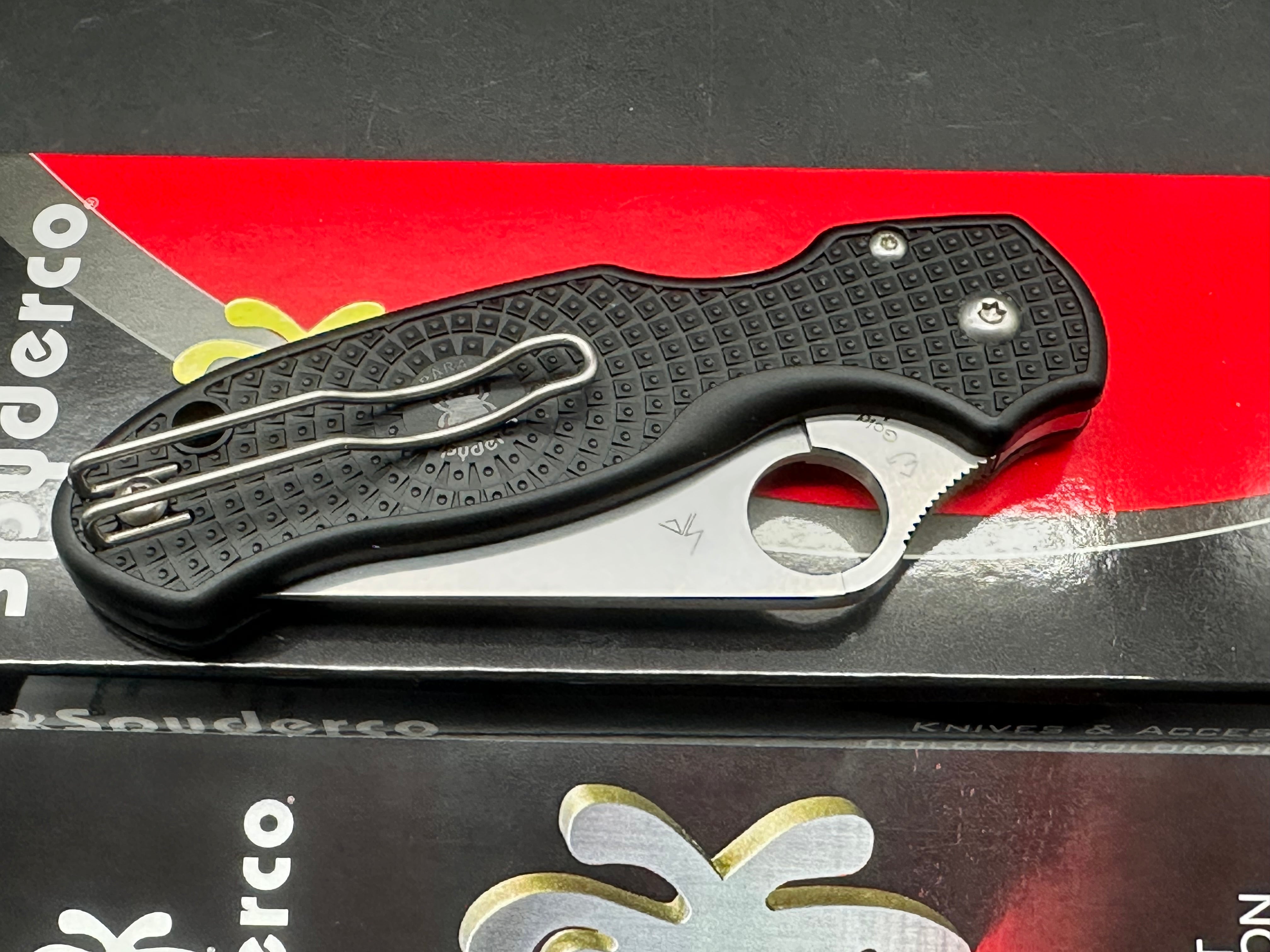 Spyderco Para 3 Lightweight 2.93" CTS BD1N Stonewash Blade with Black FRN Handle
