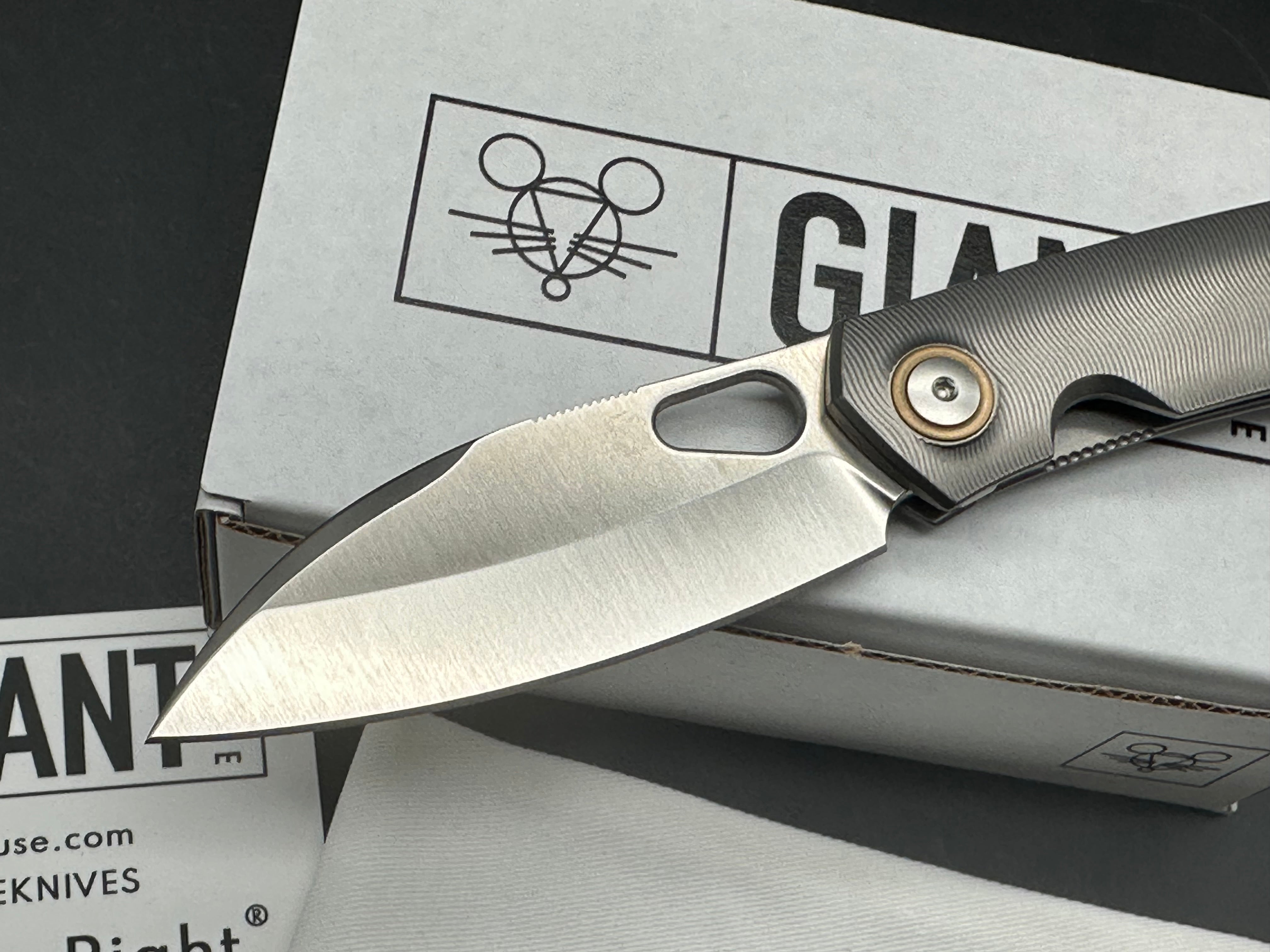 GiantMouse GM11 #145/400, Satin CPM-Magnacut Blade, Milled Contoured Titanium Handles, Bronze Backspacer