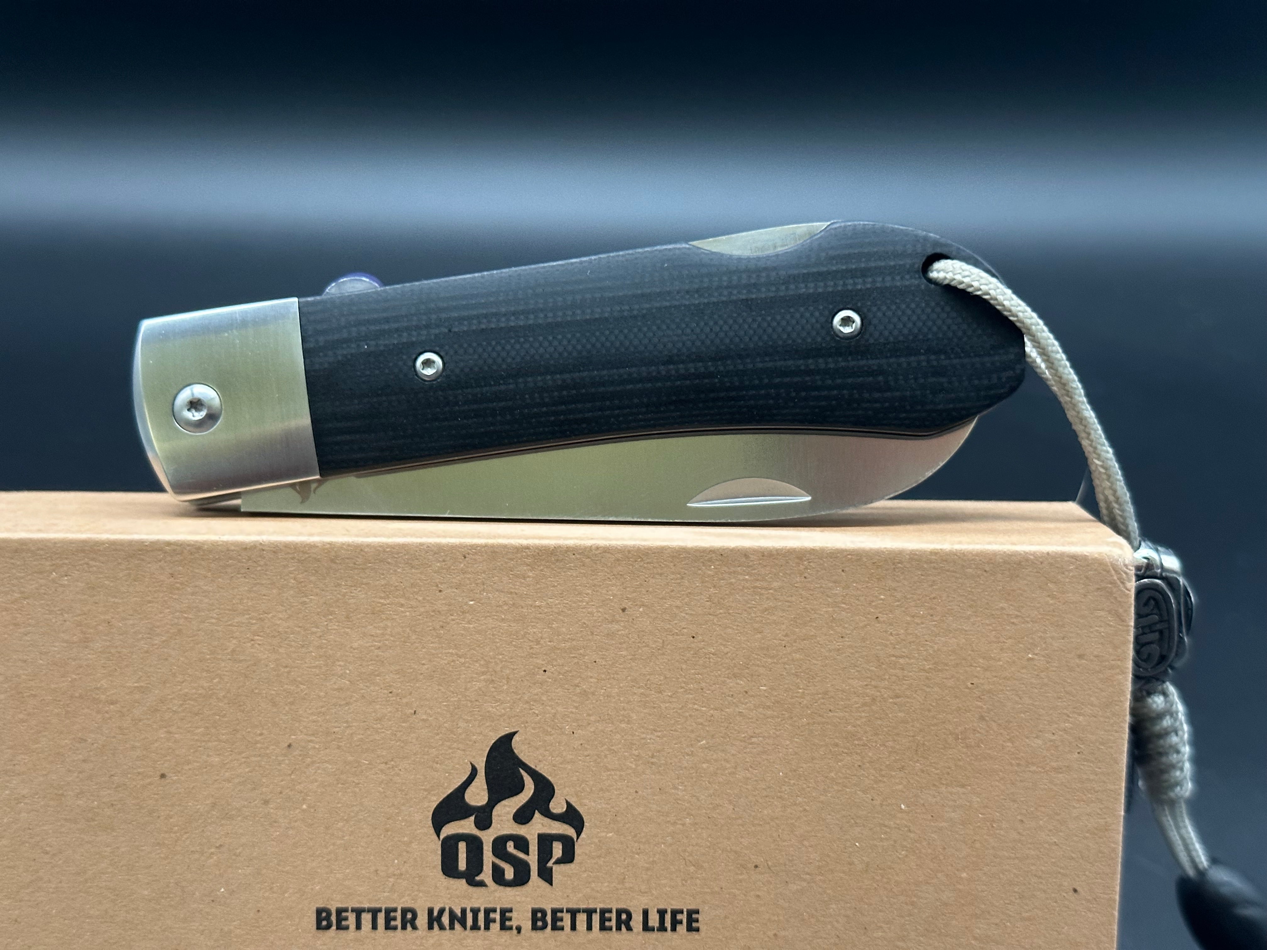 QSP Worker QS128 black G10 scales w/N690 blade