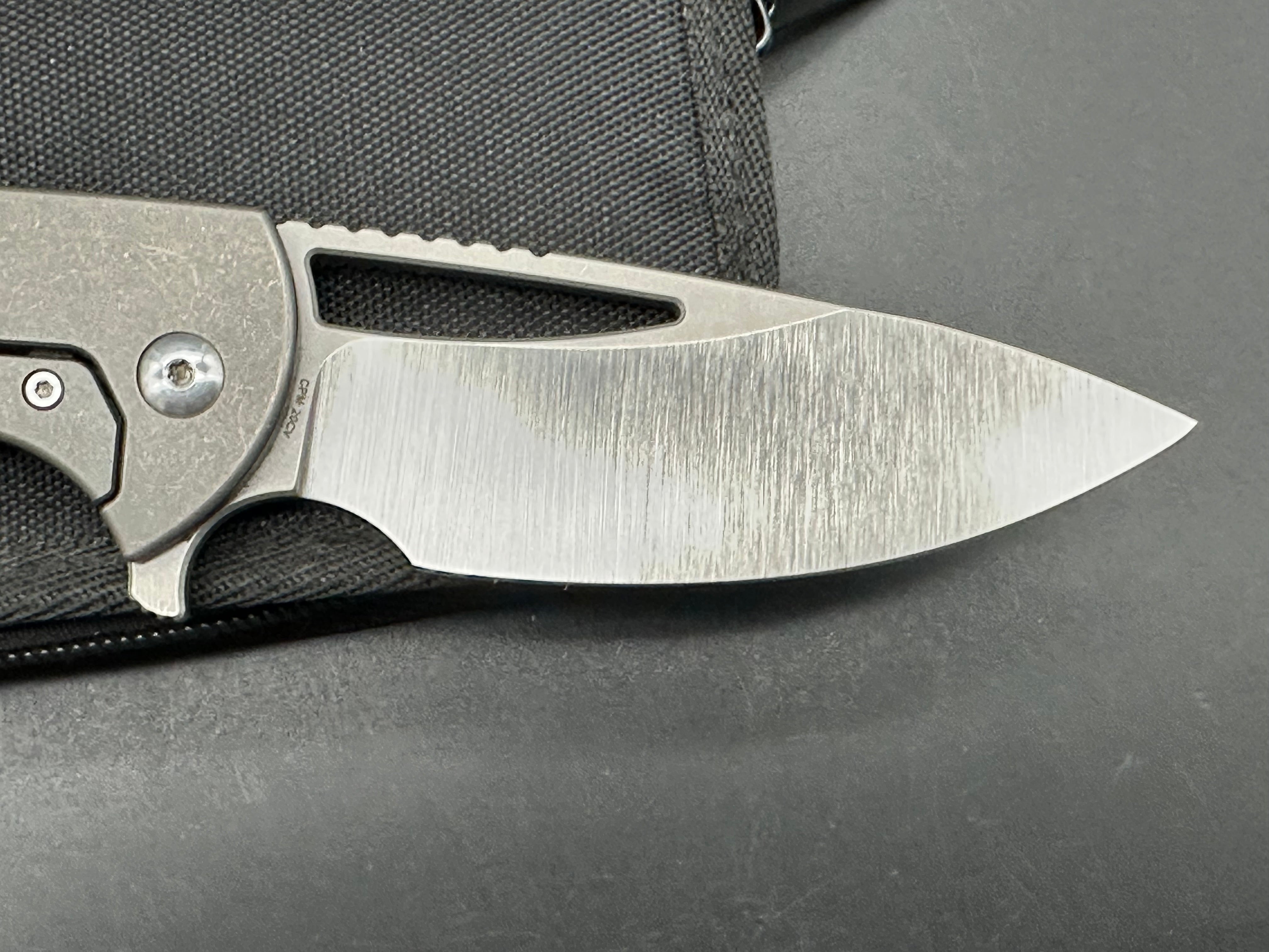 Ferrum forge Archbishop custom hollow ground blade