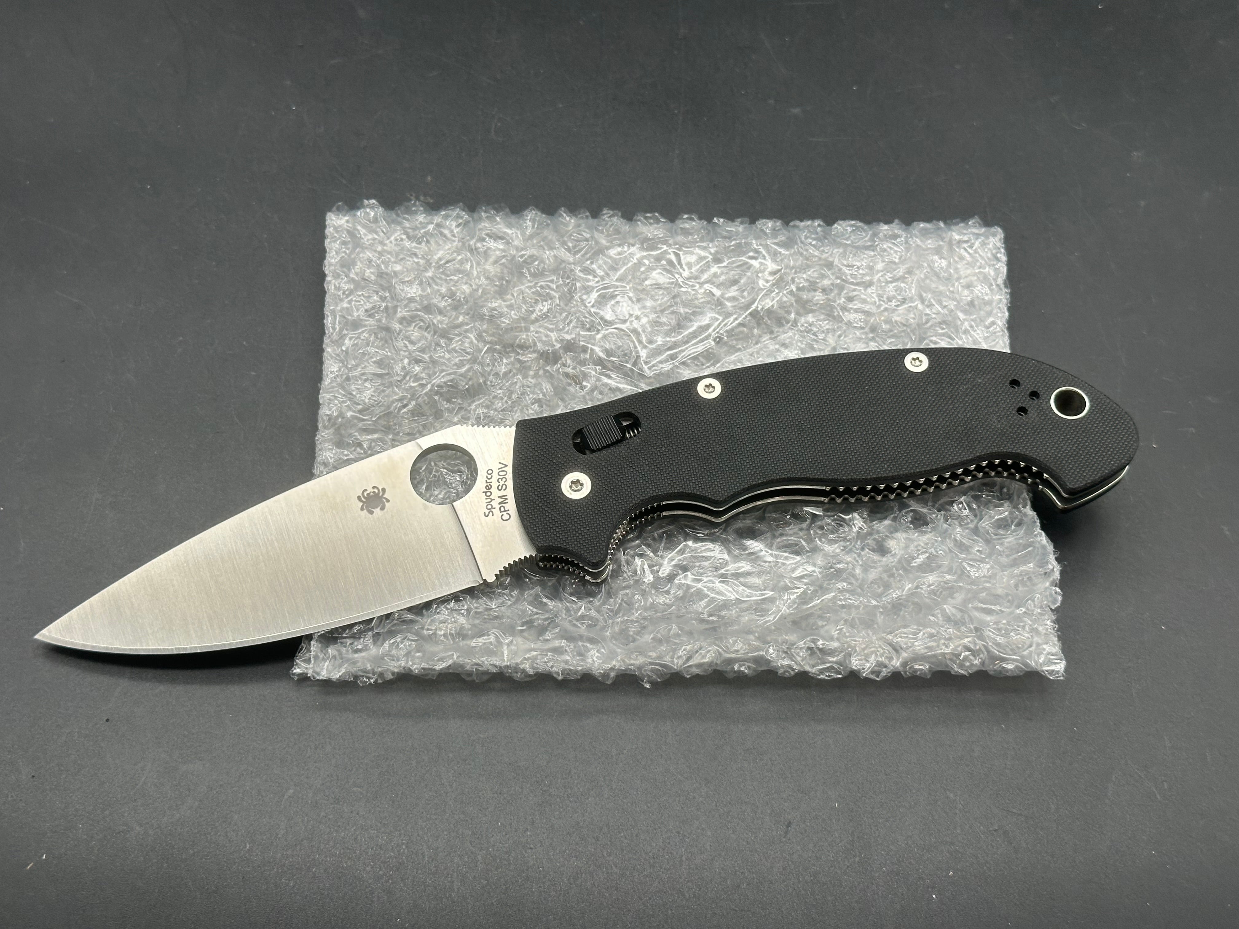 Spyderco Manix XL Black G10 handle