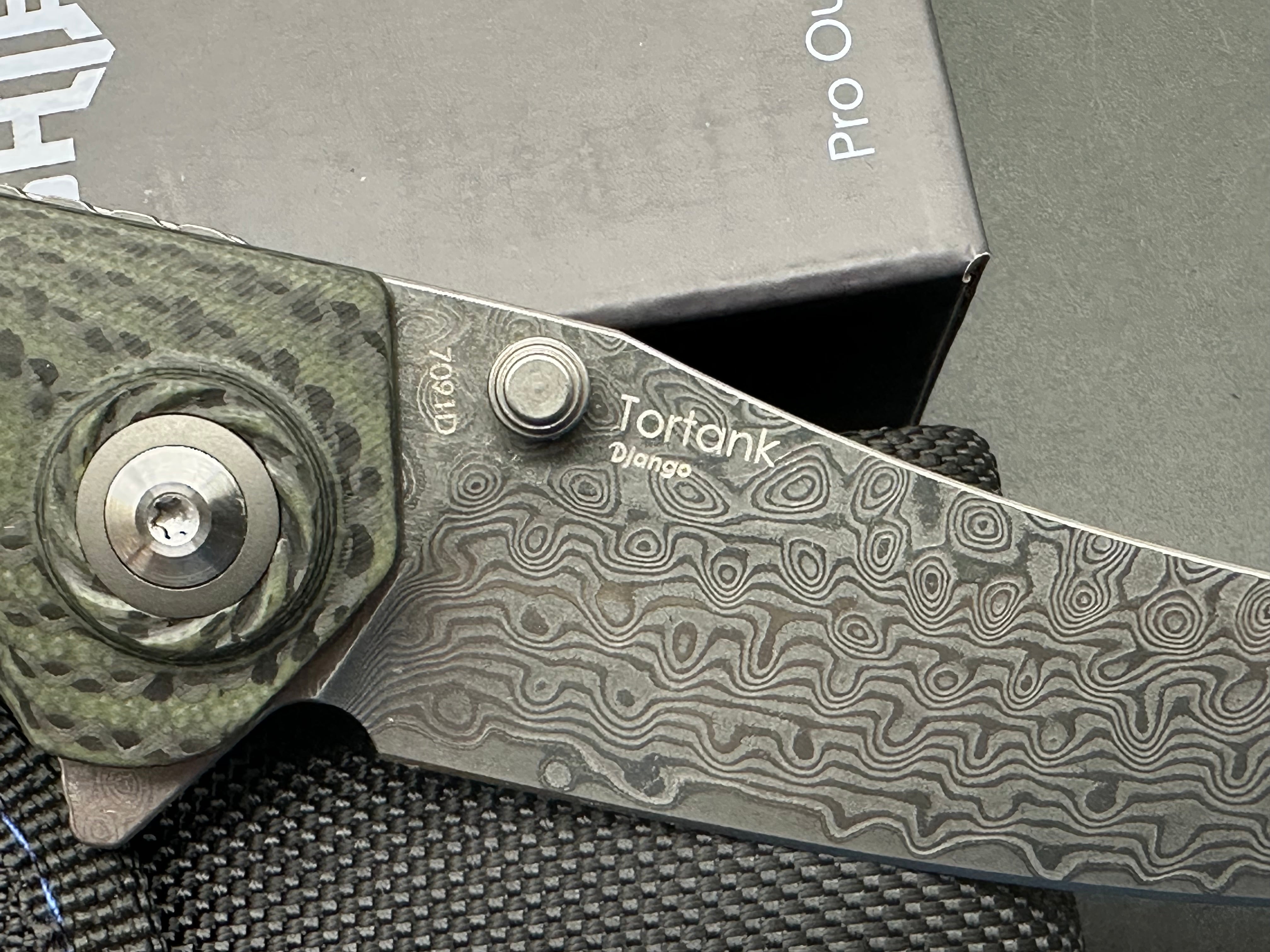 SHIELDON TORTANK LINERLOCK BLACK/GREEN G10 FOLDING 9CR18MOV DAMASCUS KNIFE