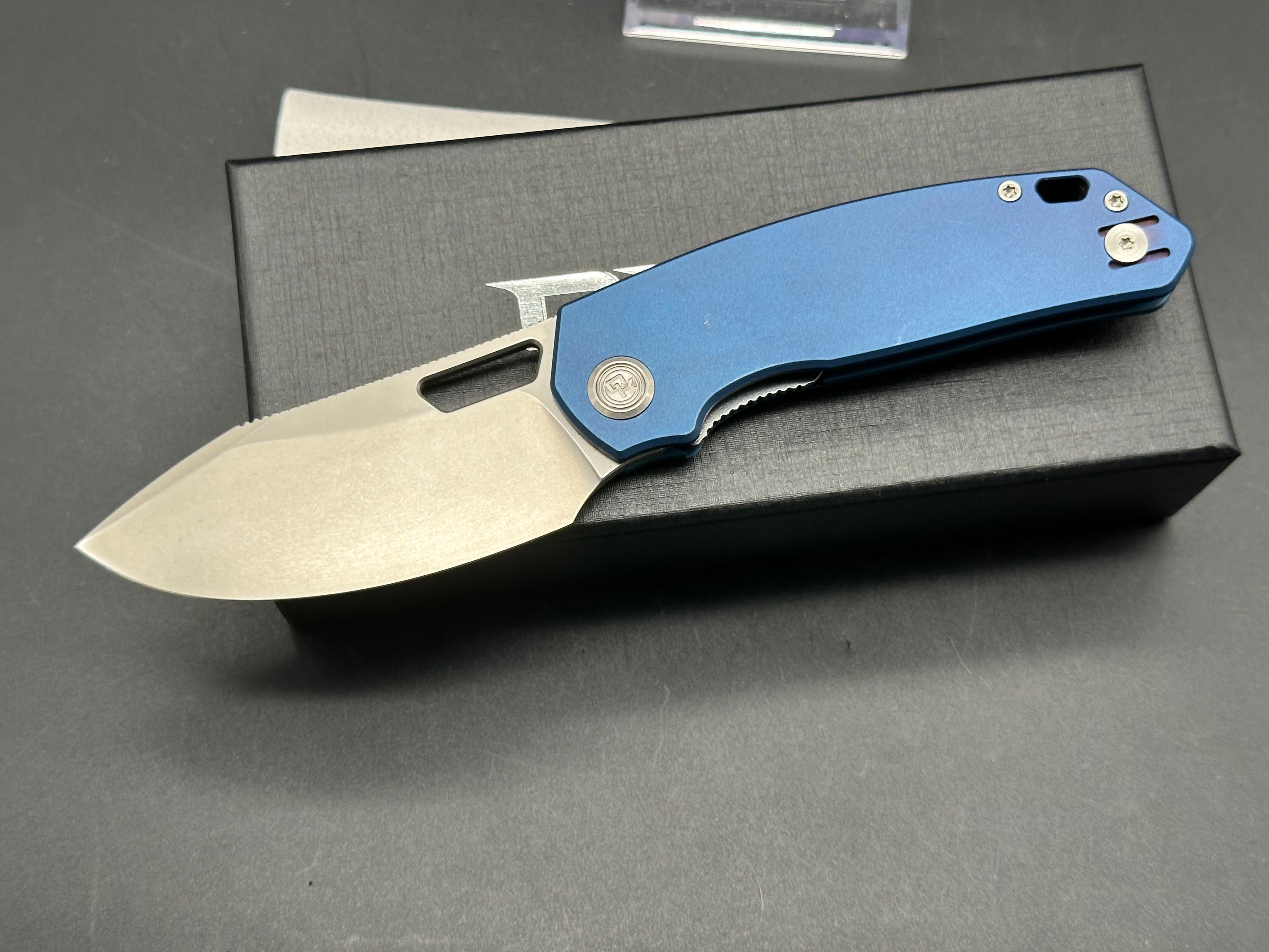 Divo growler 2 blue aluminum