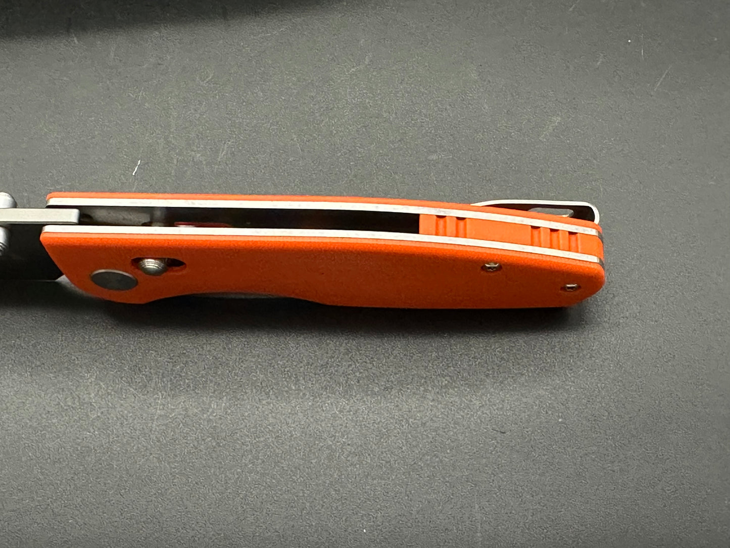 CMB Predator Orange G10 w/D2 blade