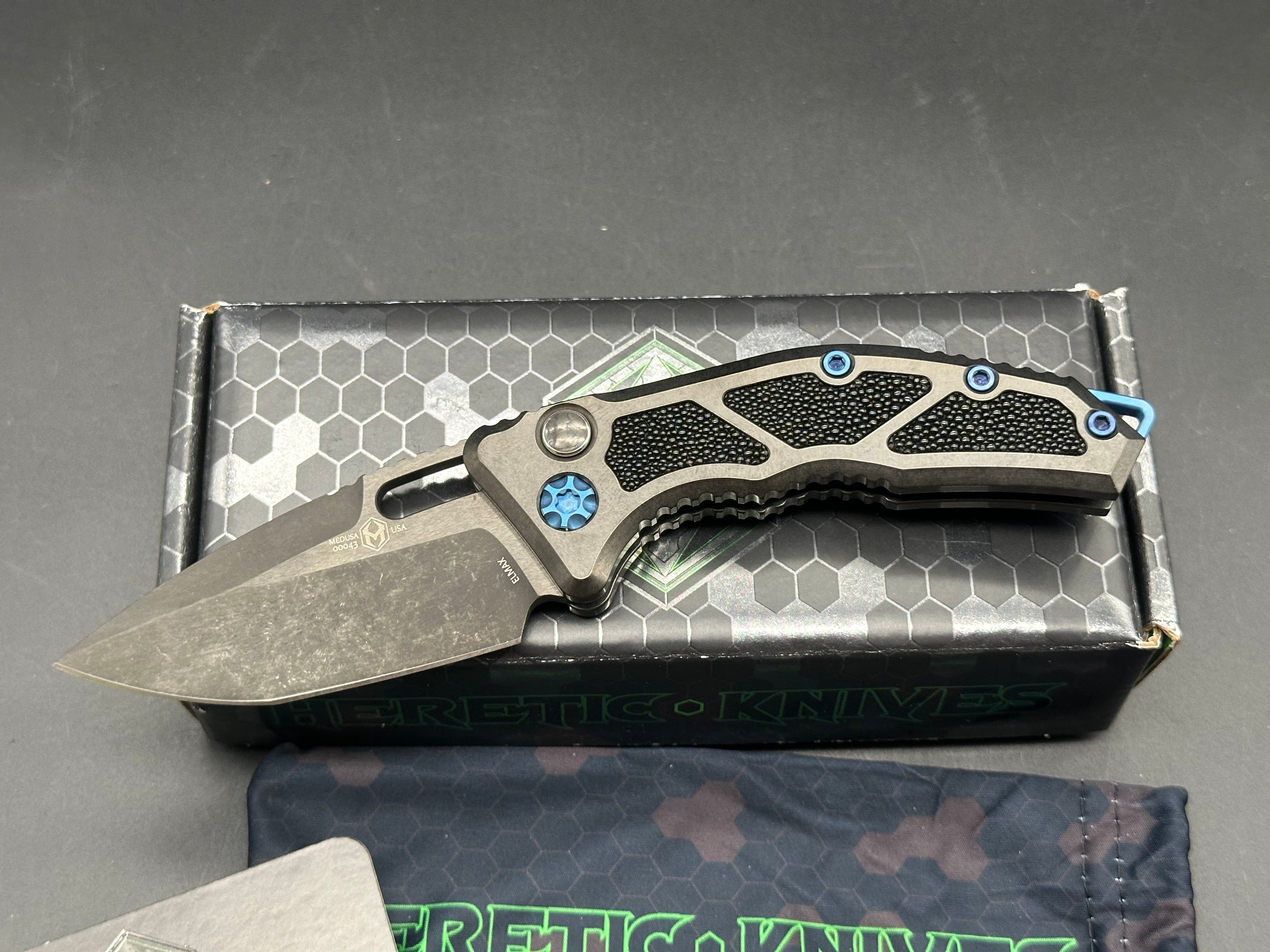HERETIC KNIVES MEDUSA AUTO KNIFE DLC TITANIUM HANDLES WITH RAY SKIN INLAY- TANTO EDGE BATTLEWORN DLC BLADE