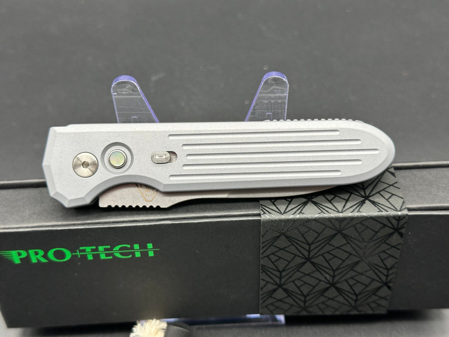 ProTech PDW Invictus MagnaCut Automatic Knife Gray Aluminum (3.5" Stonewash)