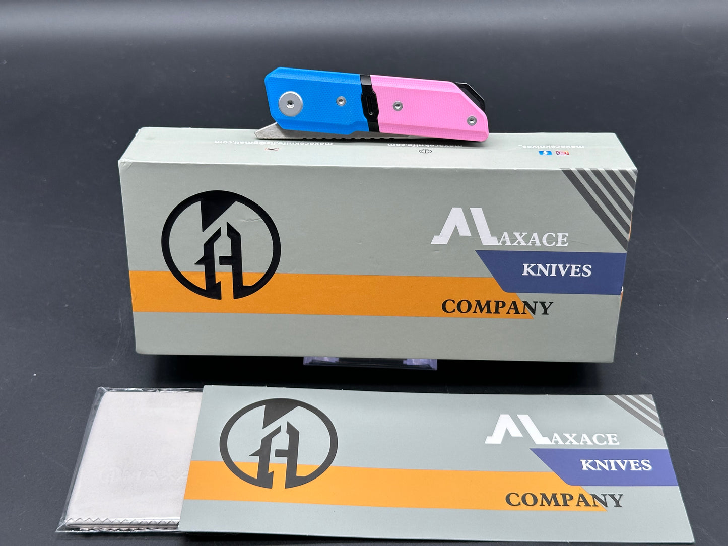 MAXACE CAPSULE POCKET KNIFE PINK & BLUE G10 HANDLE FRONT FLIPPER