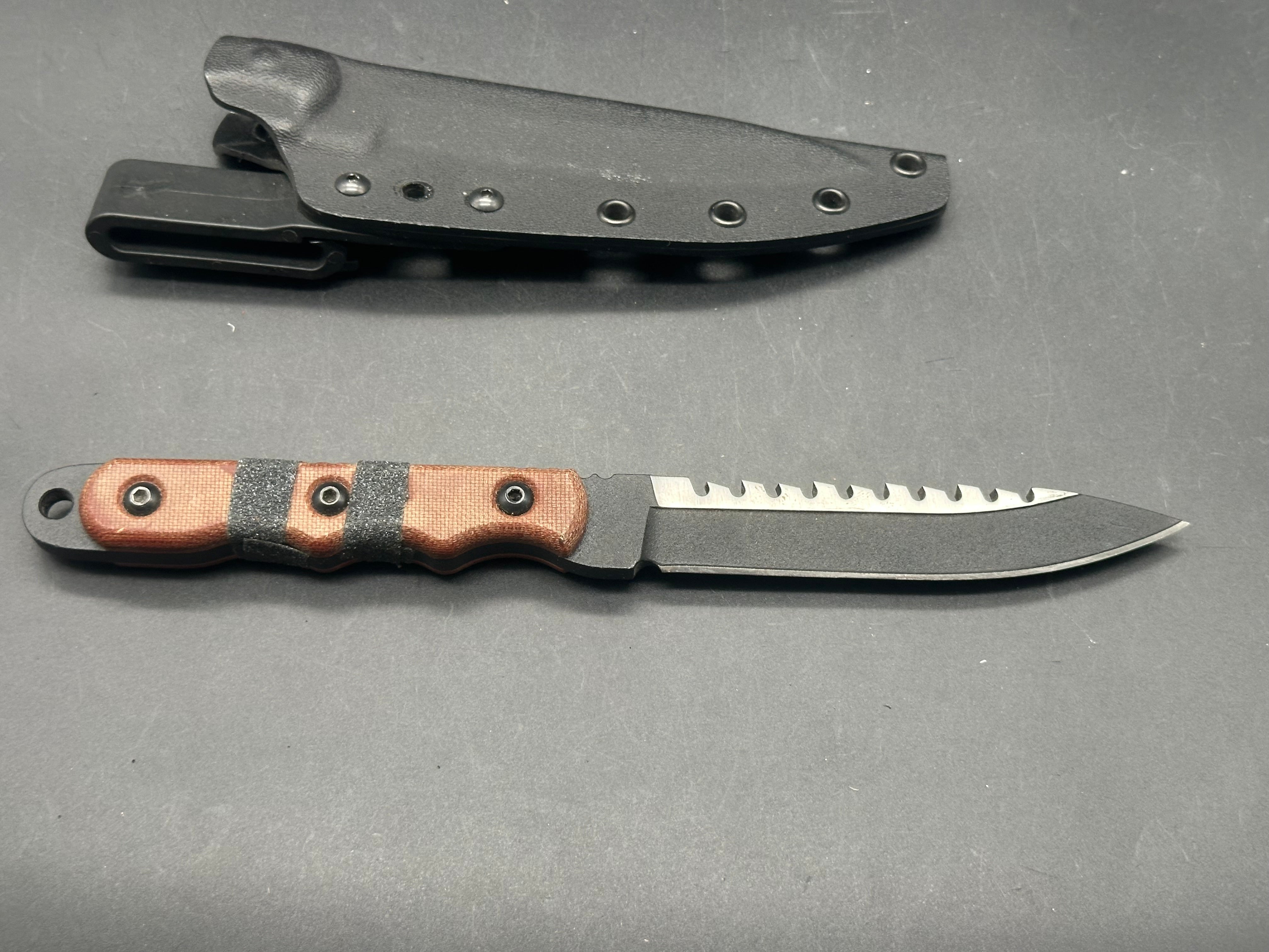 TOPS Knives Ranger Bootlegger 2 Fixed Blade Knife (5" Black Plain)
