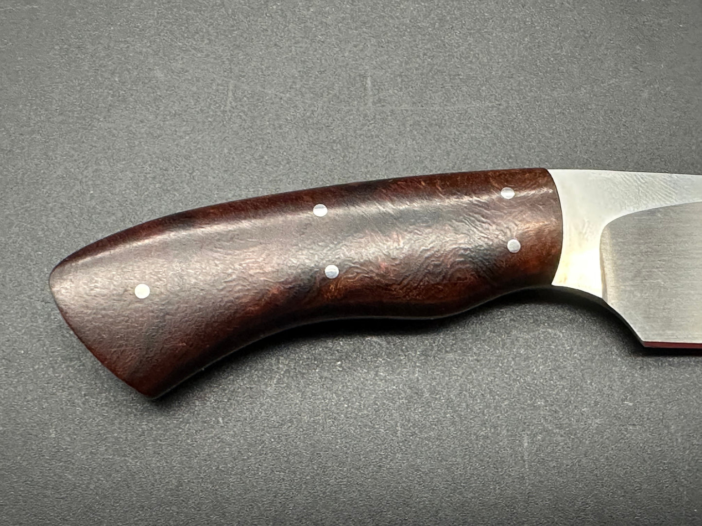 Arno Bernard Gecko - walnut handle/alligator sheath