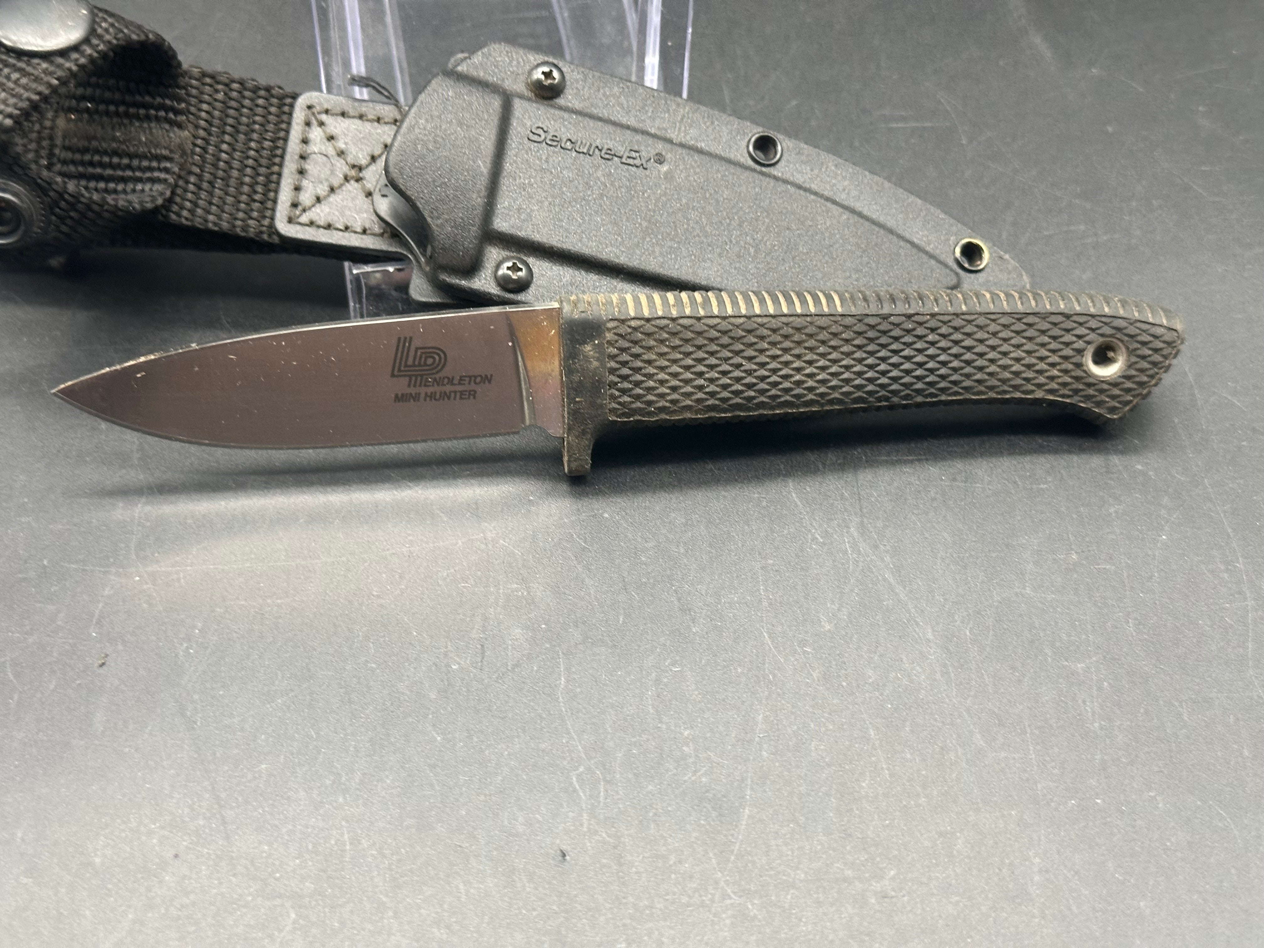Cold Steel Pendleton Mini Hunter Fixed Blade Knife Black Kray-Ex
