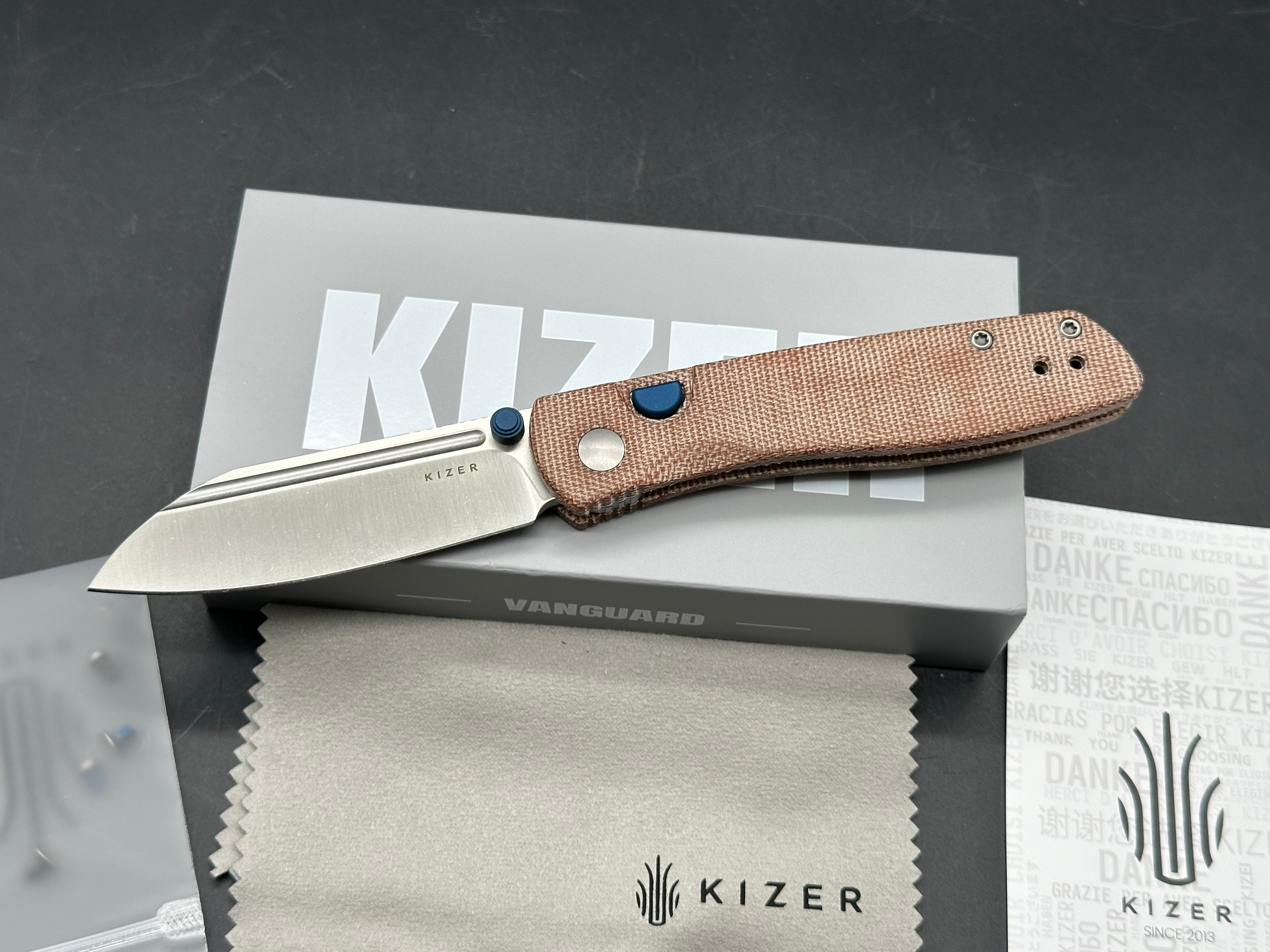 KIZER RENISSANCE FOLDING KNIFE BROWN NORPLEX ULTREX MICARTA HANDLE N690
