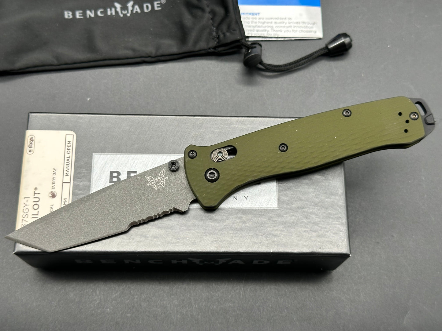 Benchmade Bailout AXIS Lock Knife Green Aluminum (3.4" Gray Serr)