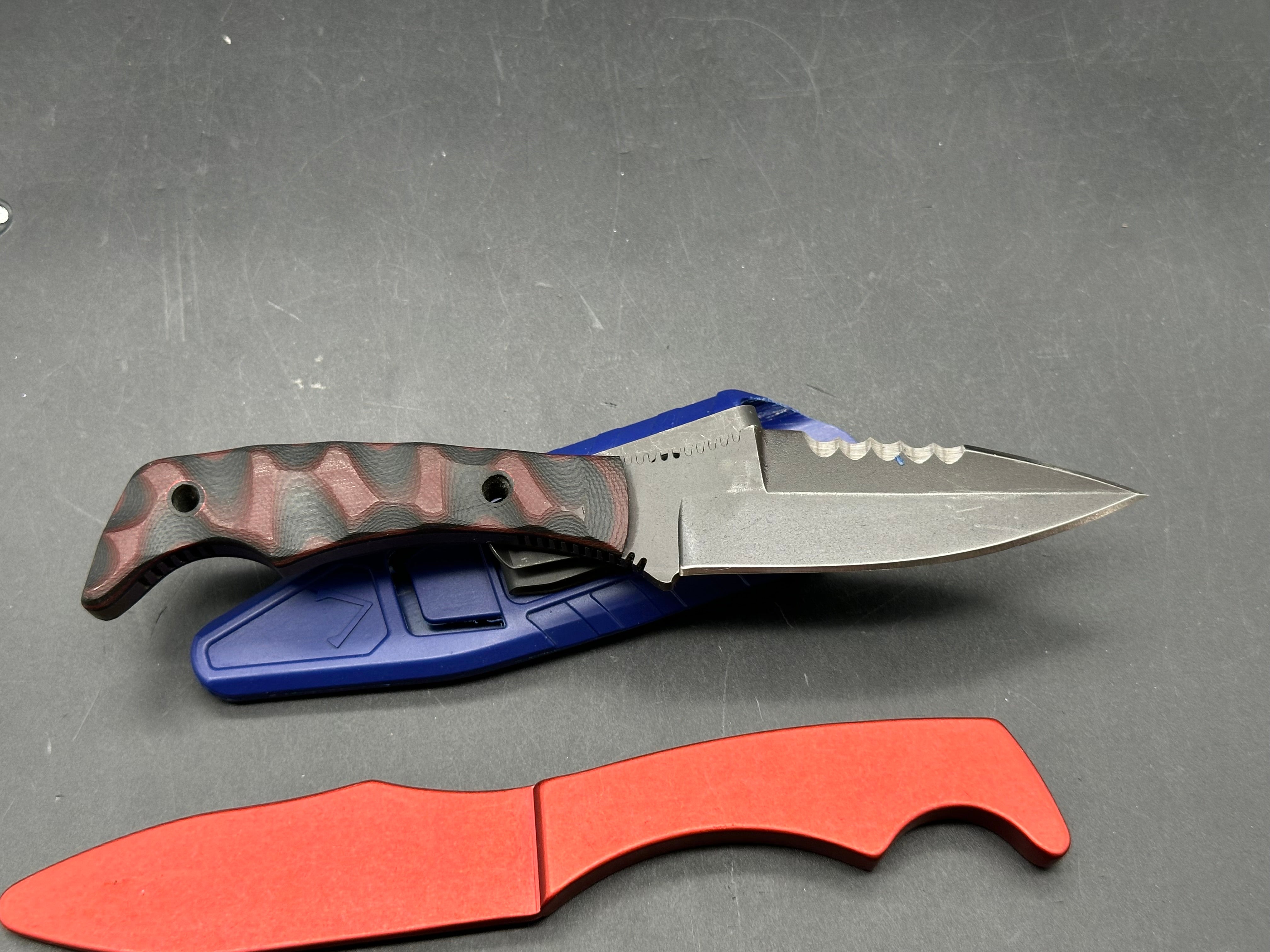 Dynamis Alliance - Razorback fixed blade W/trainer