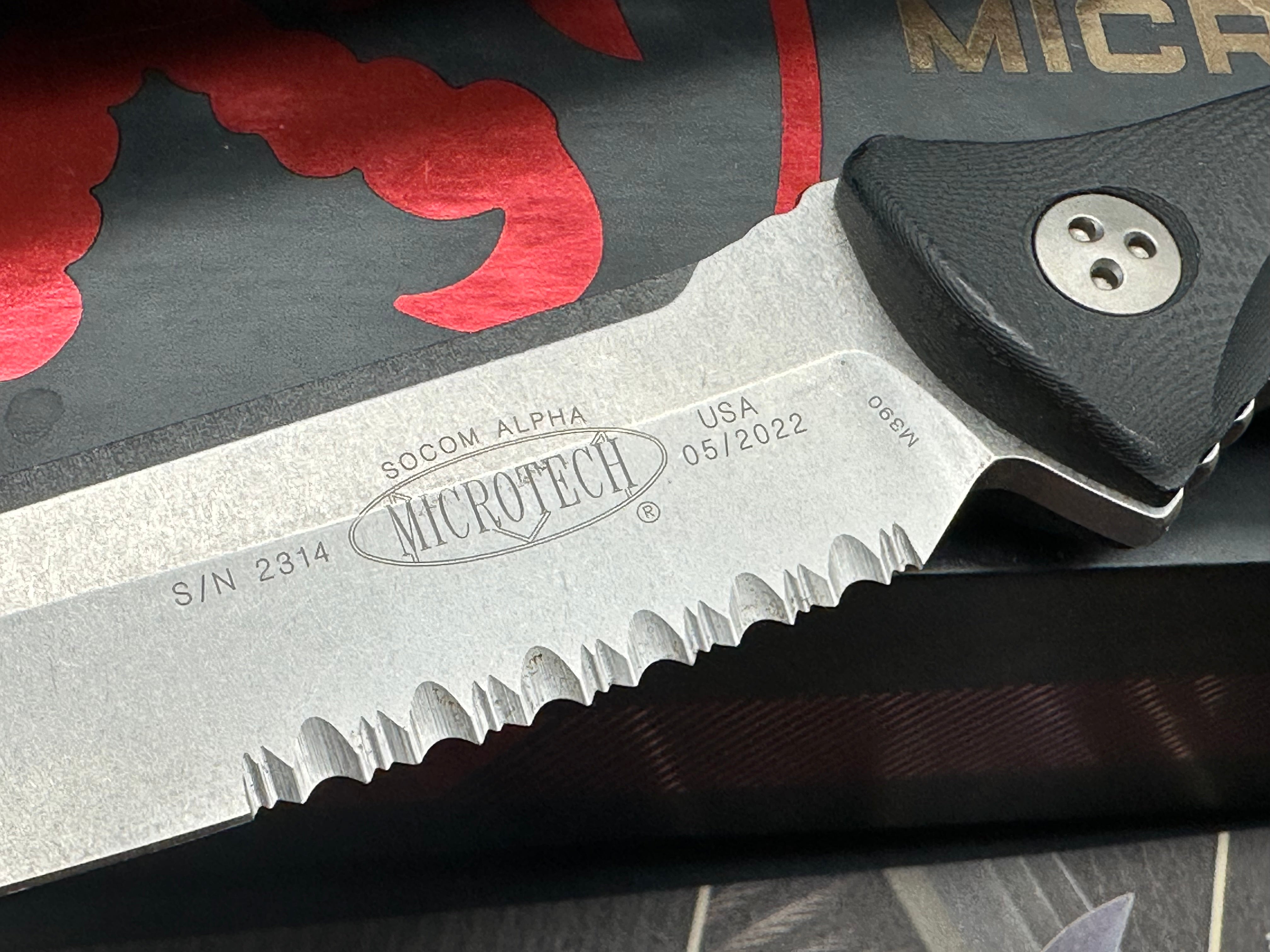 Microtech Socom Alpha Fixed Blade Knife Black G-10 (5" Serr)