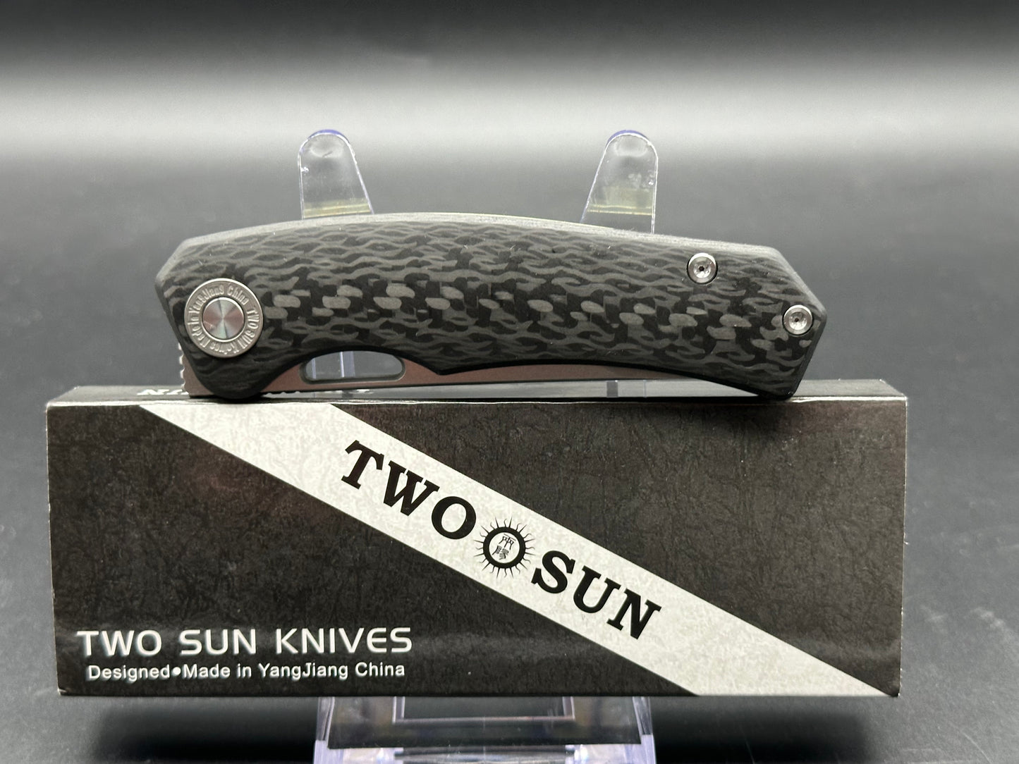 TWOSUN TS457 CARBON FIBER/COLOR TITANIUM HANDLE M390 PLAIN BLACK BLADE