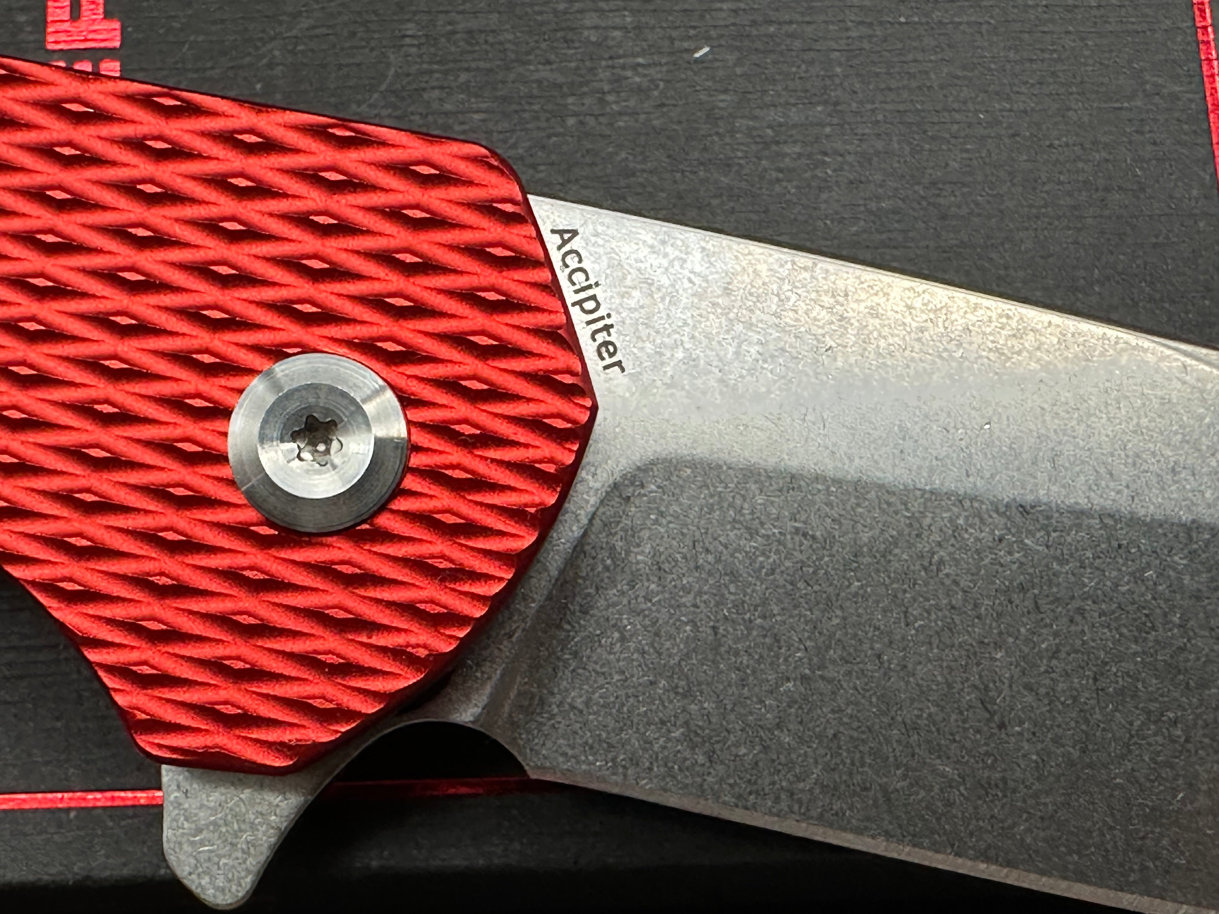 KANSEPT ACCIPITER FOLDING KNIFE RED ALUMINUM HANDLE 14C28N PLAIN EDGE STONEWASH FINISH