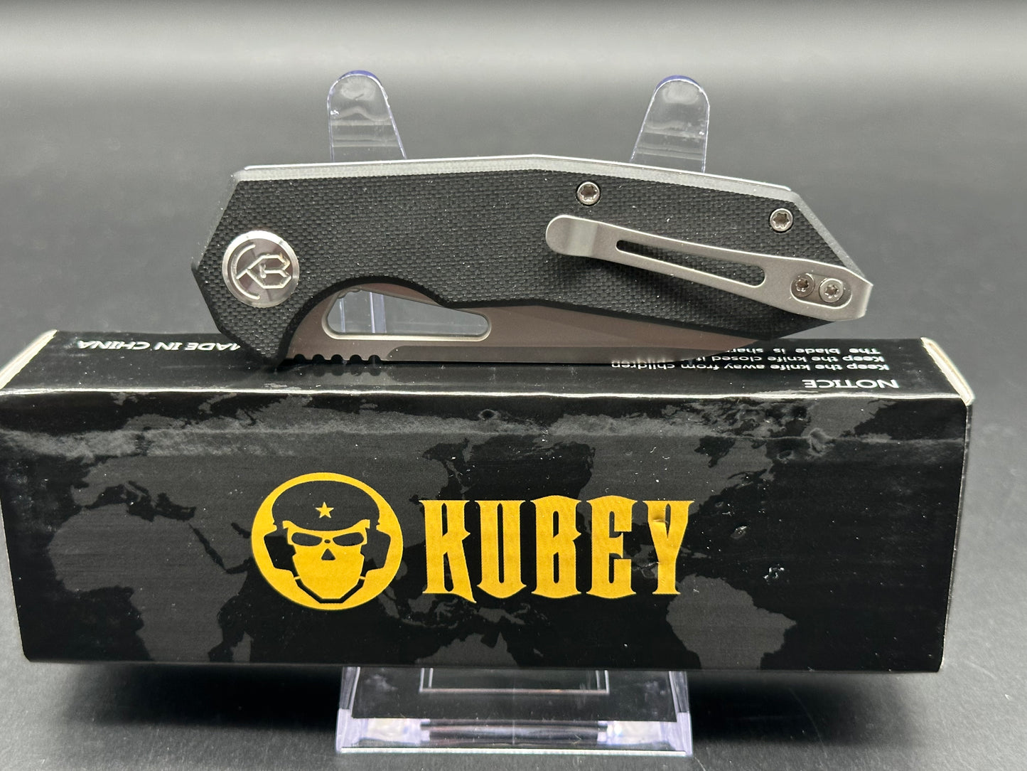 Kubey Vagrant Liner Lock Black G10 (3.1" AUS-10 Sandblast)